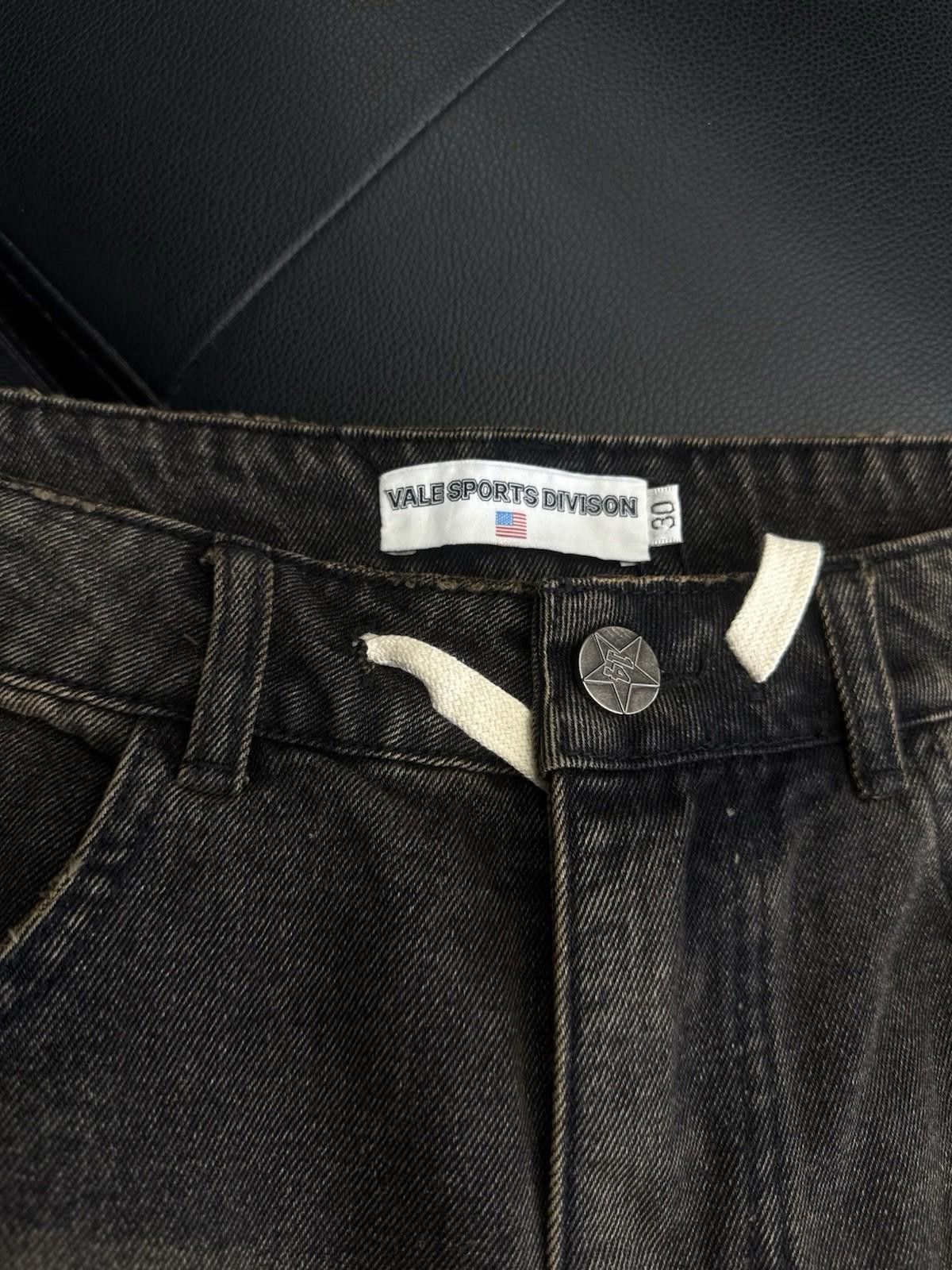 Vale Valley Denim Studded Shorts Size 30 (Brand New) Black/Brown Size US 30 / EU 46 - 6 Thumbnail