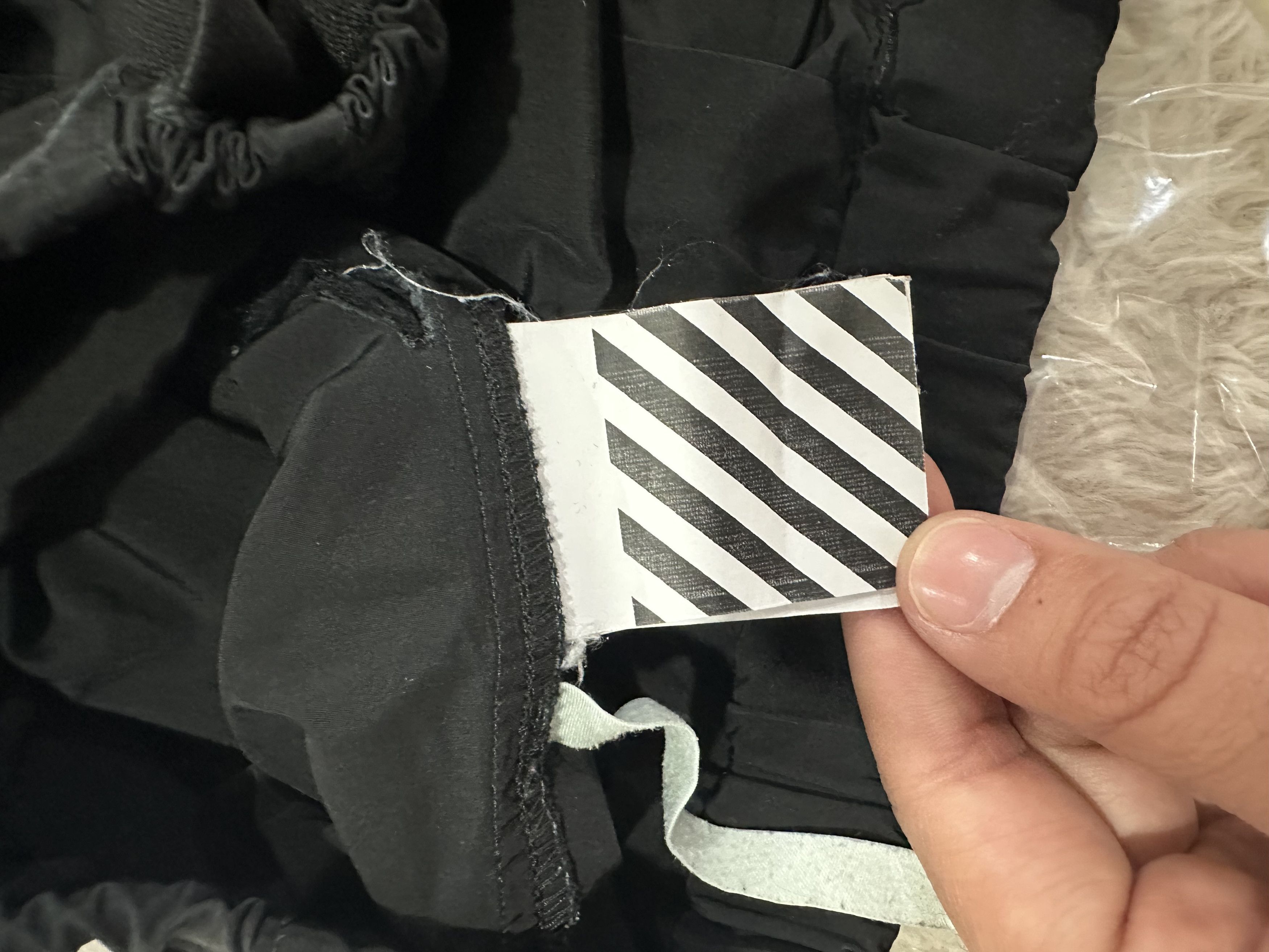Off-White Off White Nylon Cargo Pants Size US 37 - 12 Thumbnail