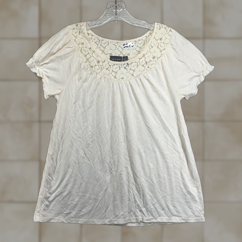 Apt. 9 VINTAGE Apt. 9 Women's Blouse Short Sleeve Lace Round Neck Ivory Floral Accents Bohemian Classic Medium Size M / US 6-8 / IT 42-44 - 1 Thumbnail