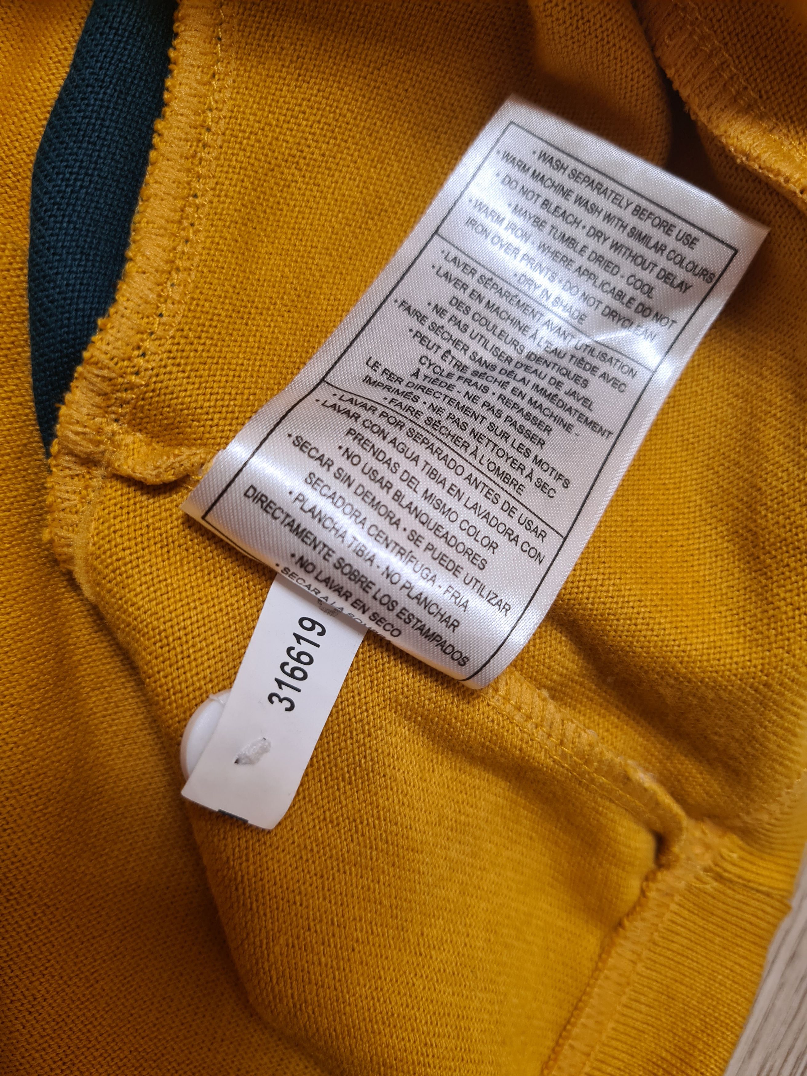 All Sport AUSTRALIA RUGBY JERSEY 2000 WORLD CUP UNION RUGBY JERSEY Size US M / EU 48-50 / 2 - 8 Thumbnail