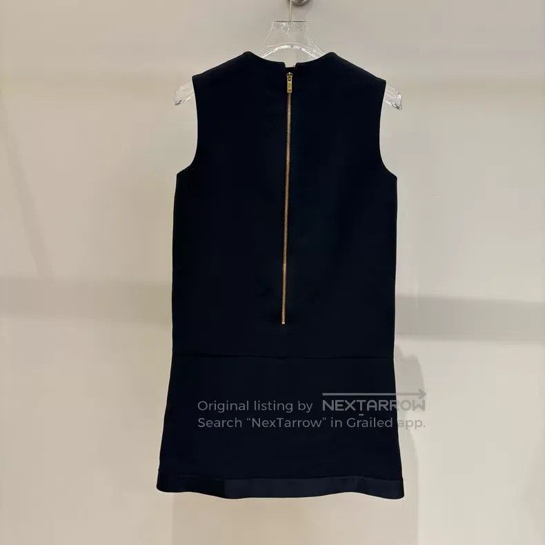 Louis Vuitton Louis Vuitton SS23 Solid Crew Neck Casual Sleeveless Dress Size XS / US 0-2 / IT 36-38 - 2 Thumbnail
