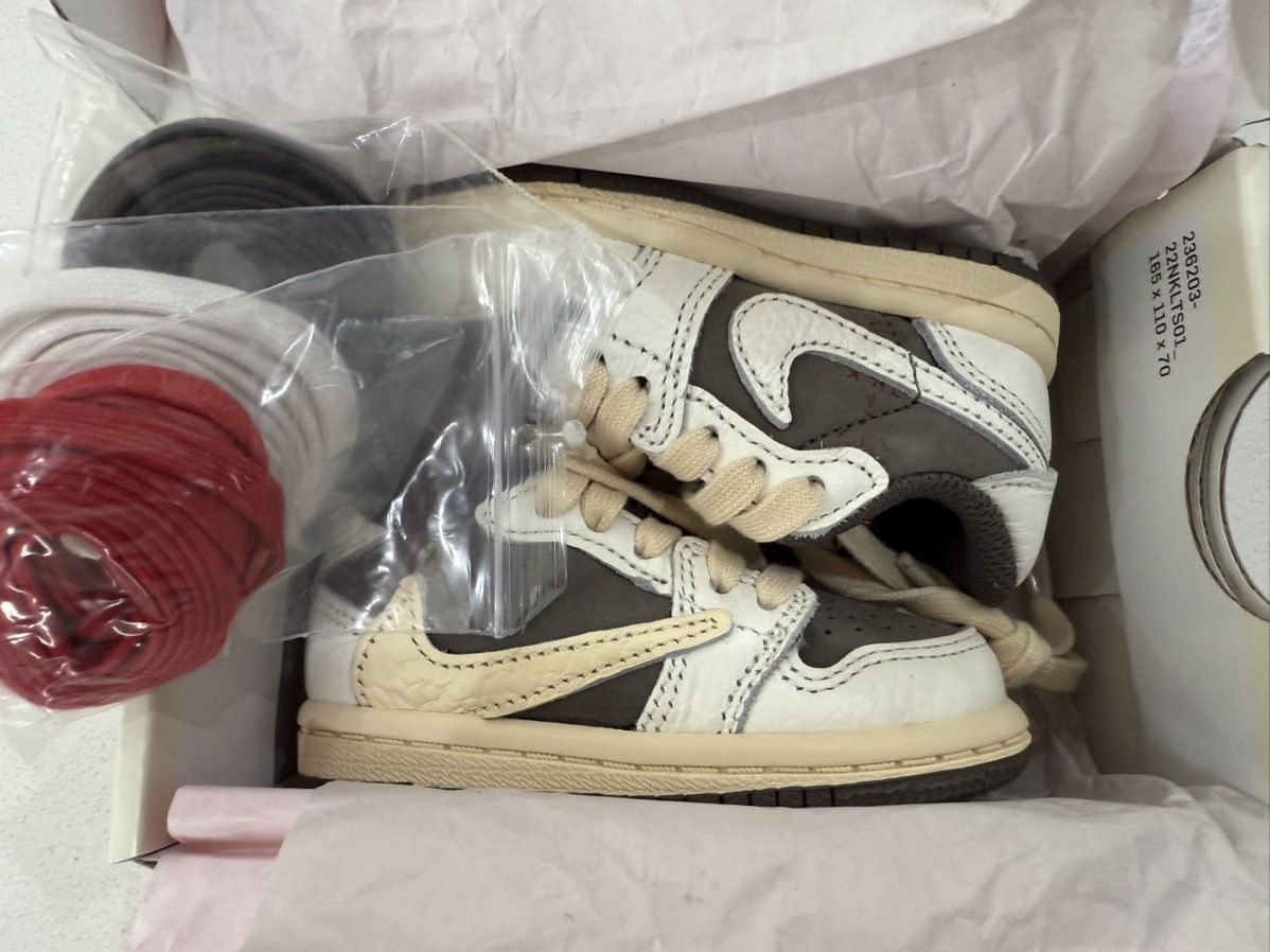 Jordan Brand × Travis Scott Jordan 1 Low OG SP (TD) Size US 5 / EU 37 - 5 Thumbnail