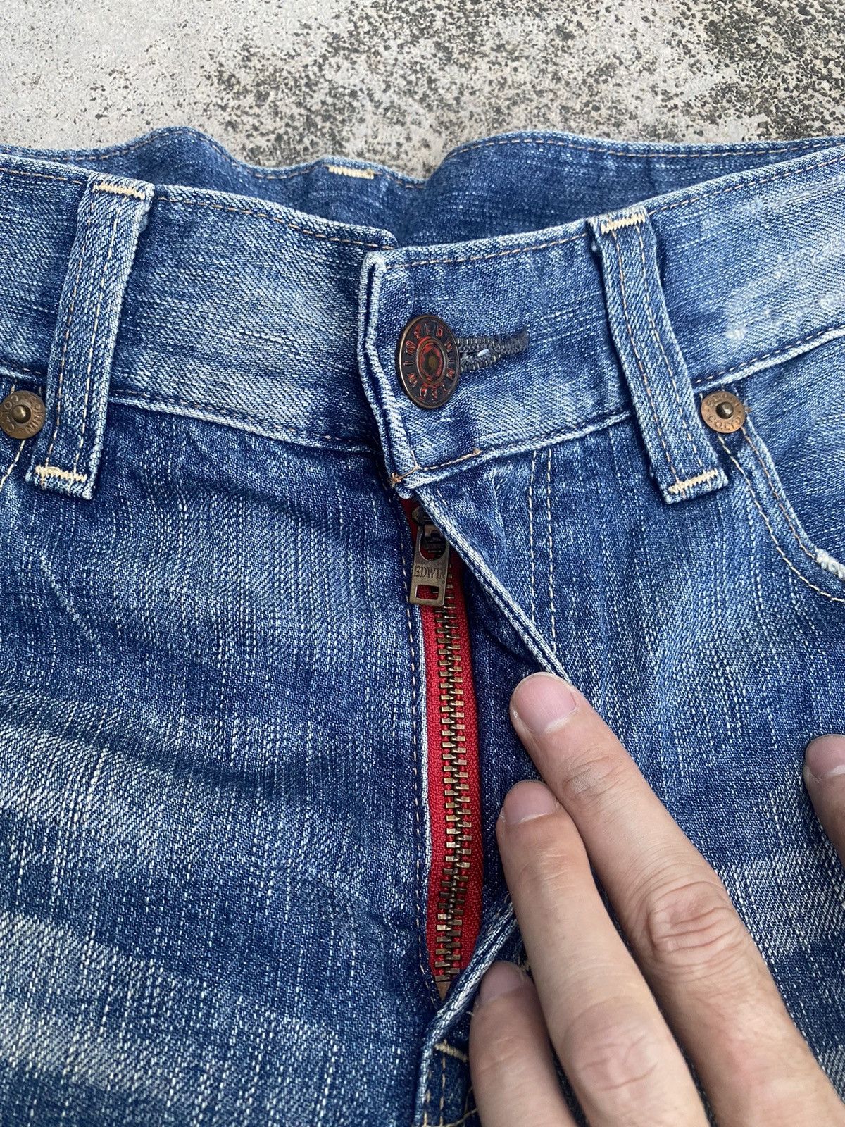 Edwin × Vintage Flare Jeans Edwin Blue Trip Distressed Painted Bootcut Size US 35 - 12 Thumbnail