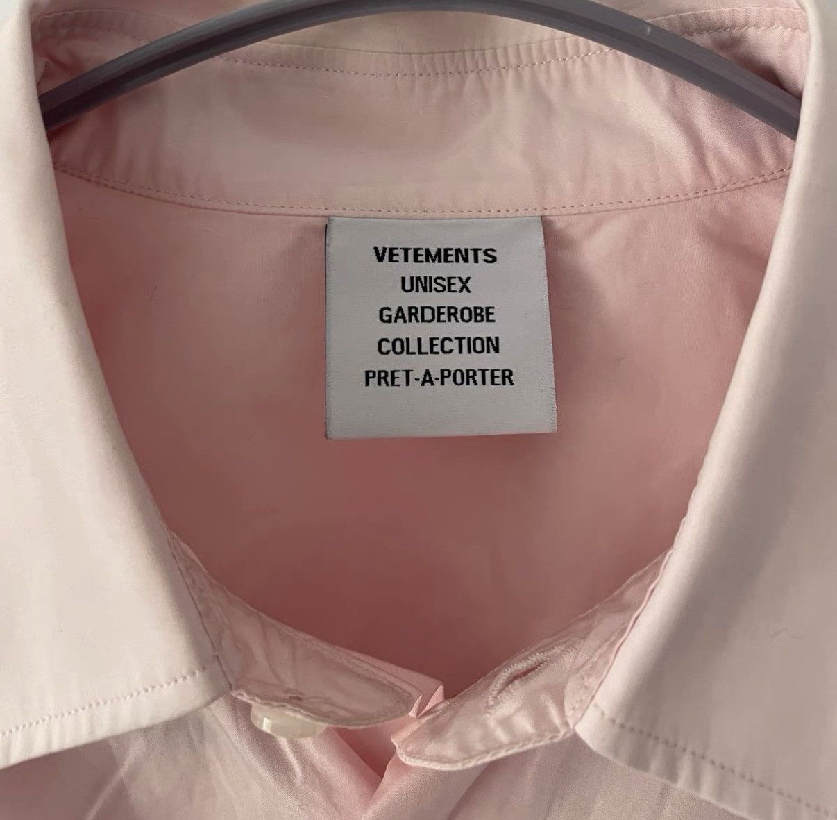 Vetements Vetements Garderobe Logo Oversized Pink Shirt Size US XS / EU 42 / 0 - 4 Thumbnail