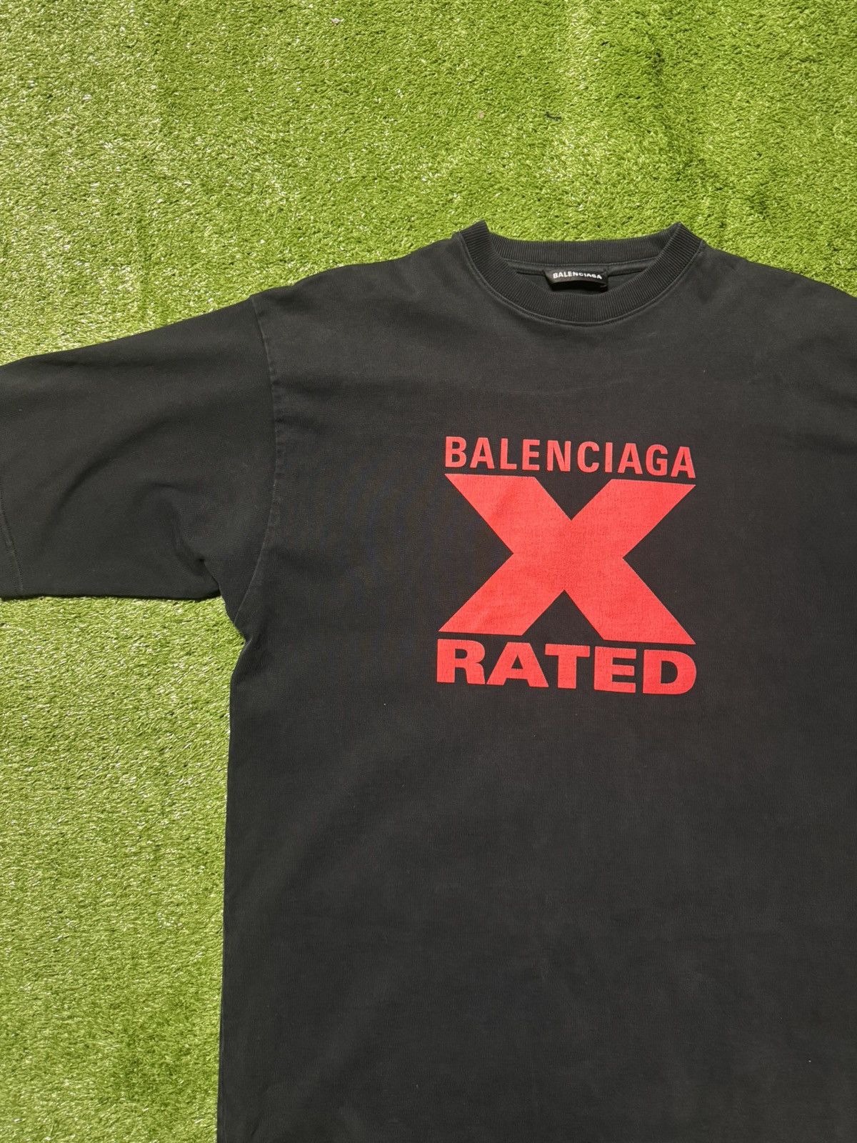 Balenciaga Balenciaga X Rated Tee Size XS (Fits like A Large) Size US XS / EU 42 / 0 - 2 Thumbnail