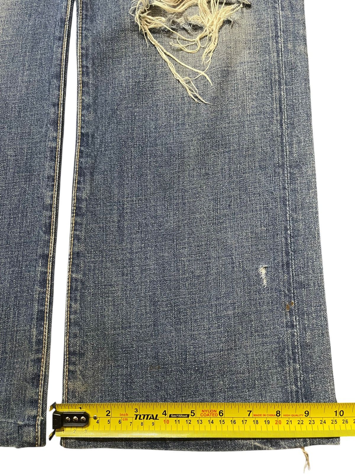 Abercrombie & Fitch Vintage Abercrombie & Fitch Blue Wash Distressed Baggy Jeans Size US 35 - 16 Thumbnail