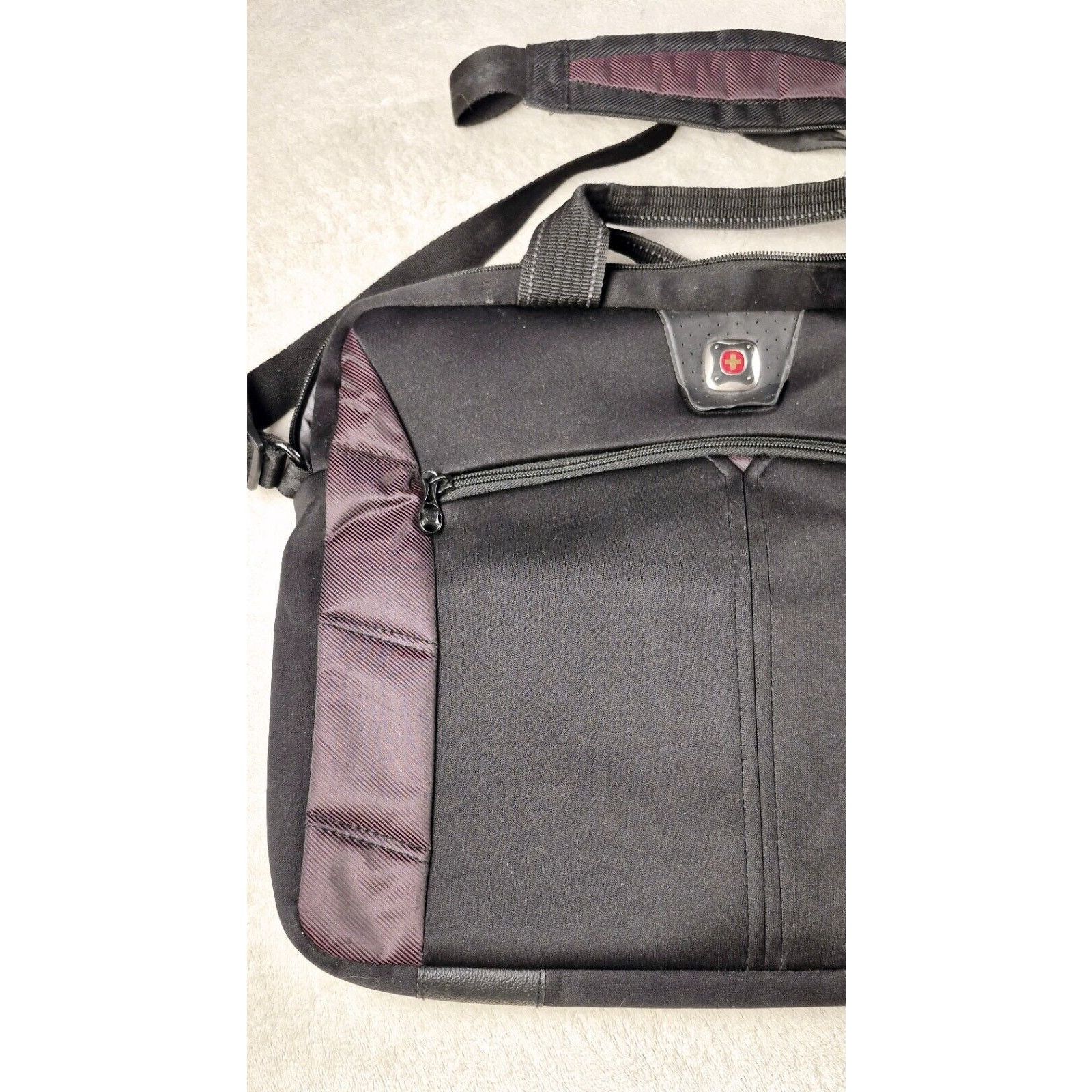 Swissgear Swiss Gear Wenger laptop bag briefcase shoulder 18x13 black Size ONE SIZE - 3 Thumbnail