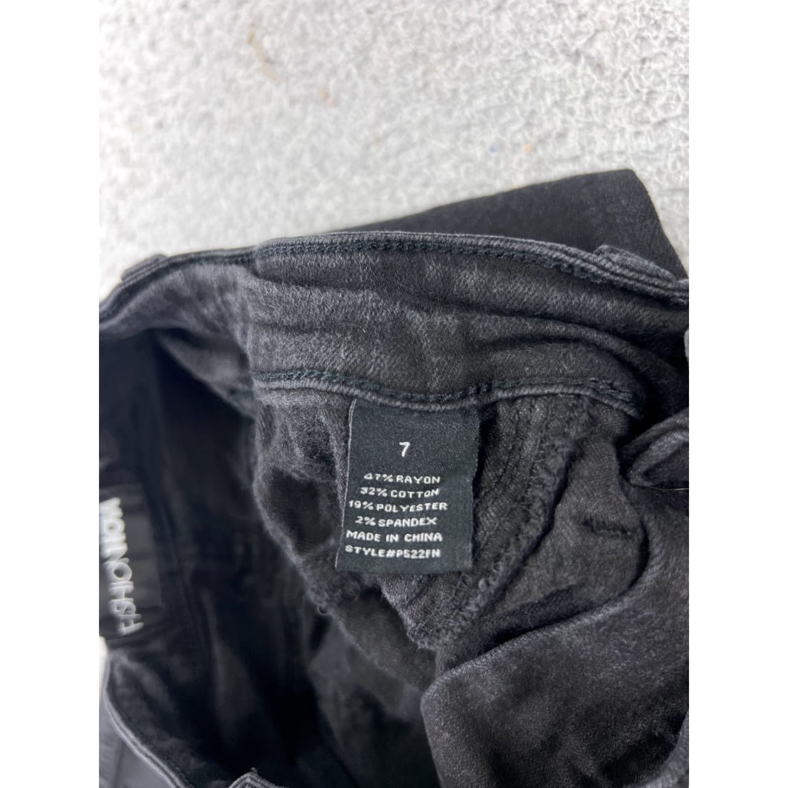 Fashion Nova Fashion Nova Jeans Juniors 7 Black Denim Flared Rayon Cotton Blend 23x31 Size 28" / US 6 / IT 42 - 7 Thumbnail