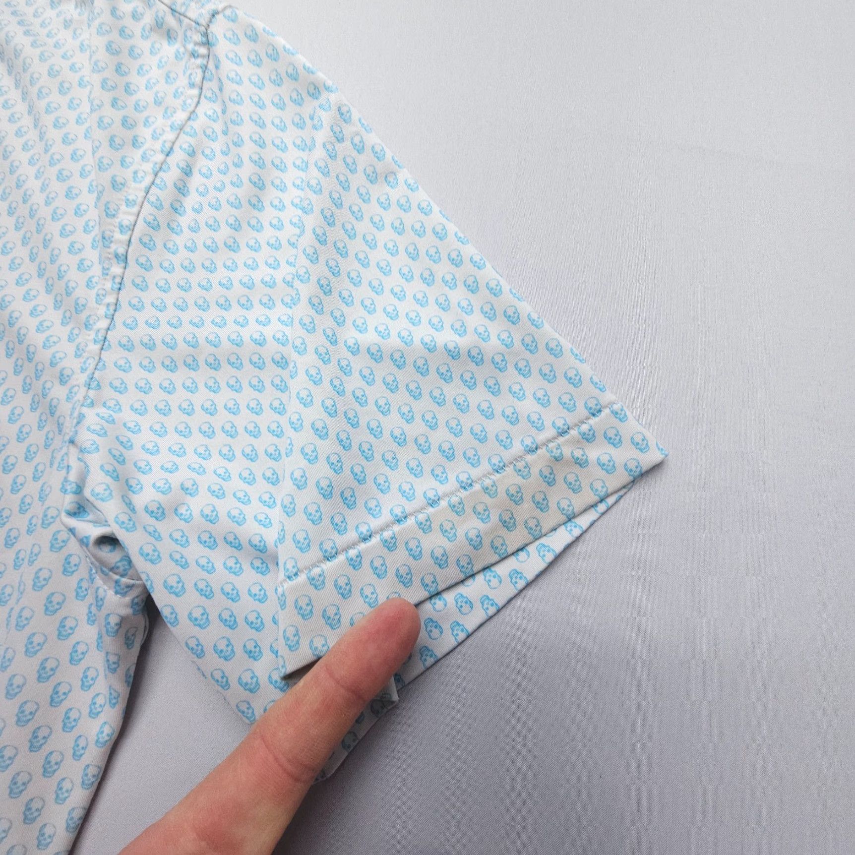 Peter Millar Peter Millar Summer Comfort Polo Mens M Blue Skull Print Stretch Geometric Short Sleeve Shirt Polo USA Capimum? Size US M / EU 48-50 / 2 - 3 Thumbnail