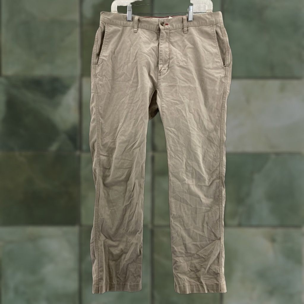 Mountain Khakis Mountain Khakis Pants 34 Regular Men Beige Khaki Outdoor Workwear Slim Fit 90s Theme Outdoor Mens Pants 34 x 30 Fashion: Mountain Khaki Slim Fit Size US 34 / EU 50 - 1 Thumbnail