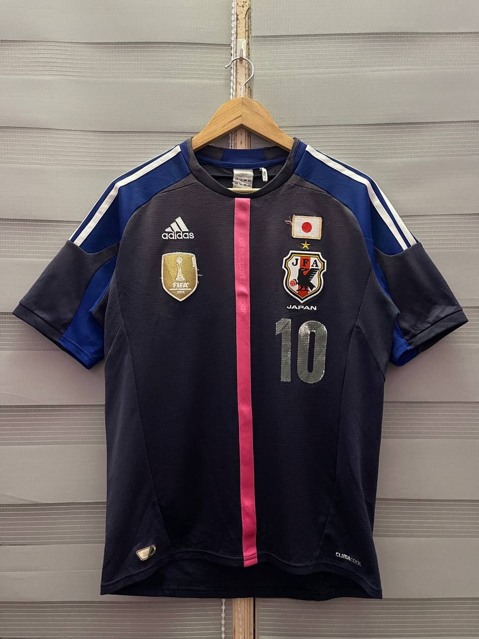 Adidas Faded 2012/2013 Japan #10 Ayaka Home Jersey Size US M / EU 48-50 / 2 - 1 Thumbnail