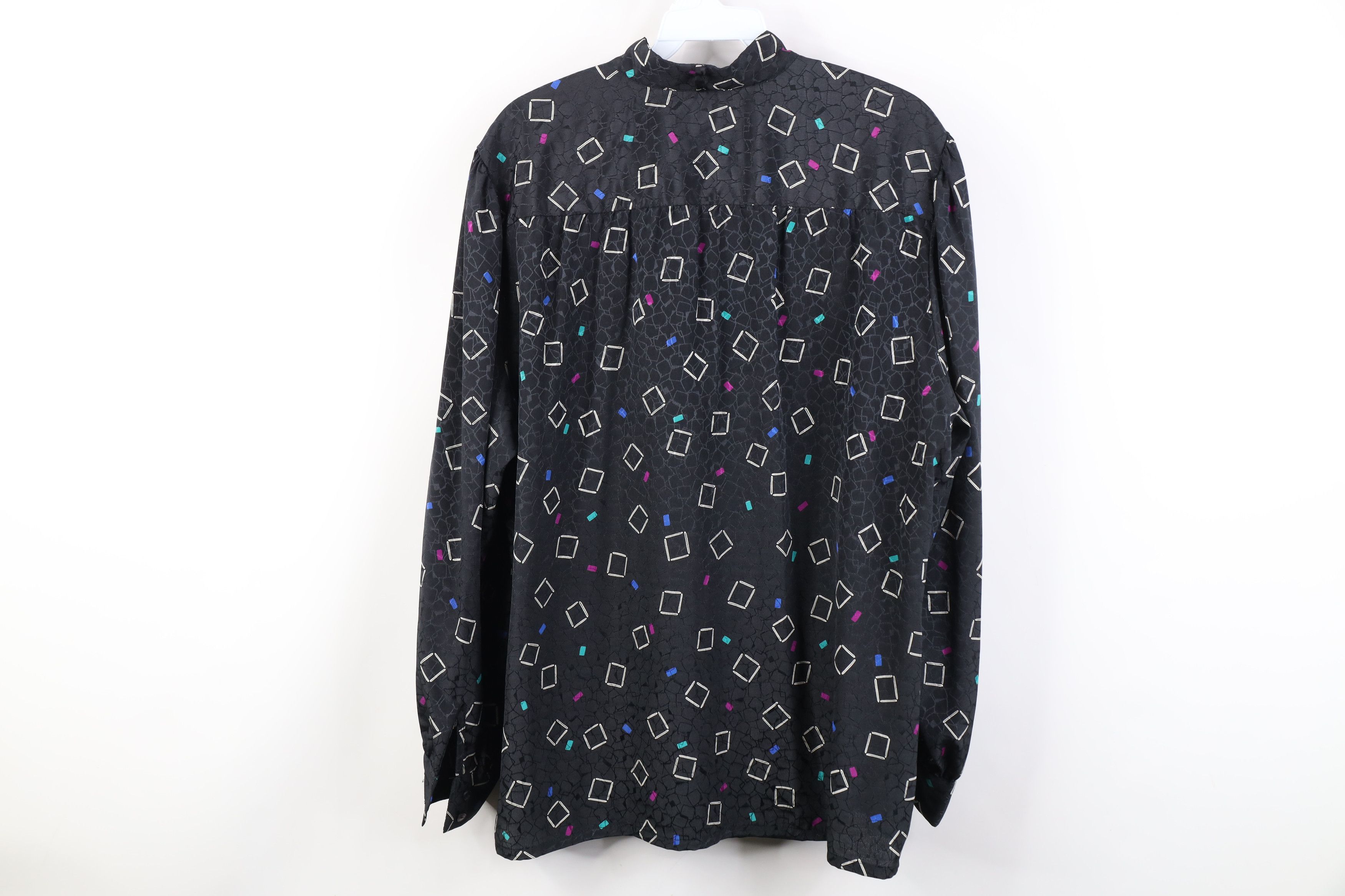 Vintage Vintage 80s 90s Streetwear Geometric Knit Button Shirt Size XXL / US 16-18 / IT 52-54 - 10 Thumbnail