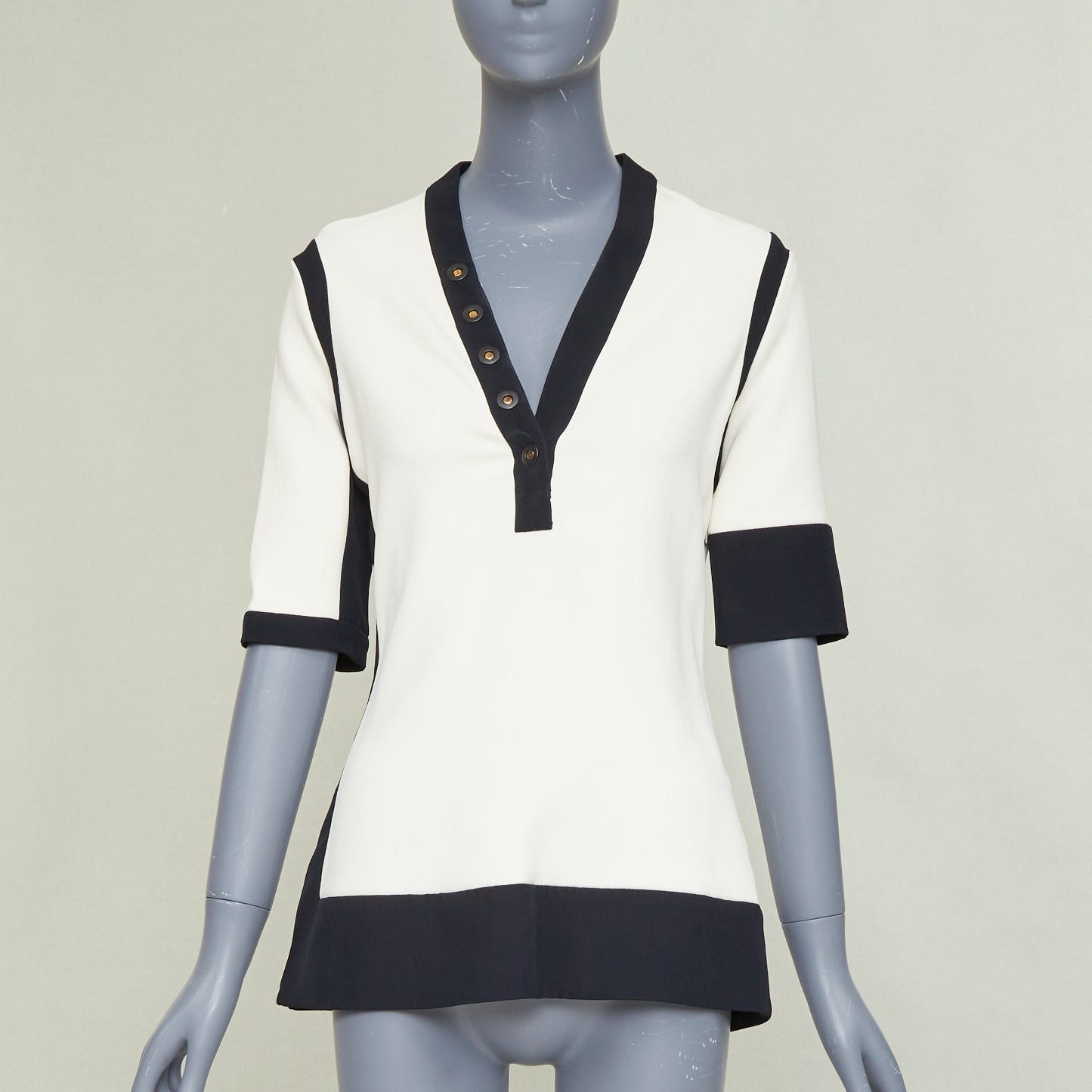 Balenciaga BALENCIAGA 2015 cream black rayon blend colorblock V neck button top FR38 M Size M / US 6-8 / IT 42-44 - 1 Thumbnail
