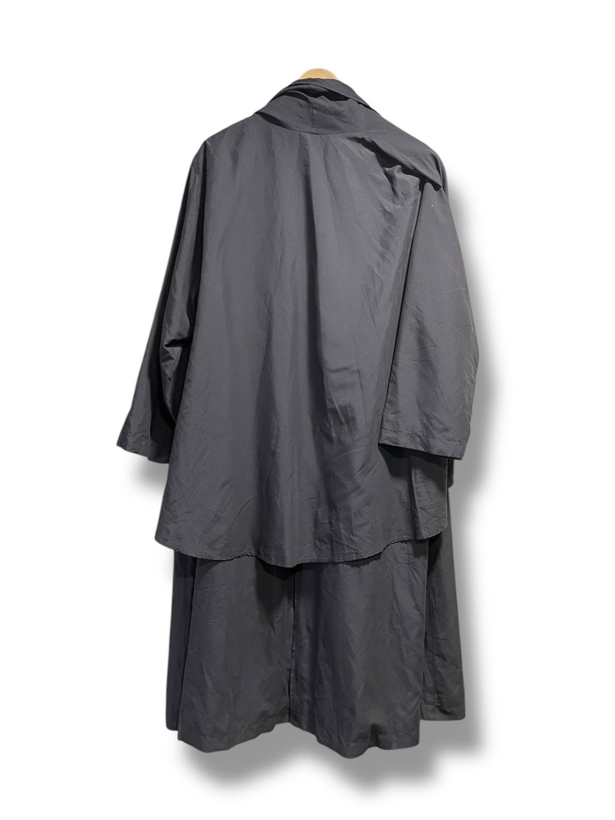 Japanese Brand × Vintage Vintage Laura Caponi Buttoned Trench Coat (68) Size US M / EU 48-50 / 2 - 4 Thumbnail