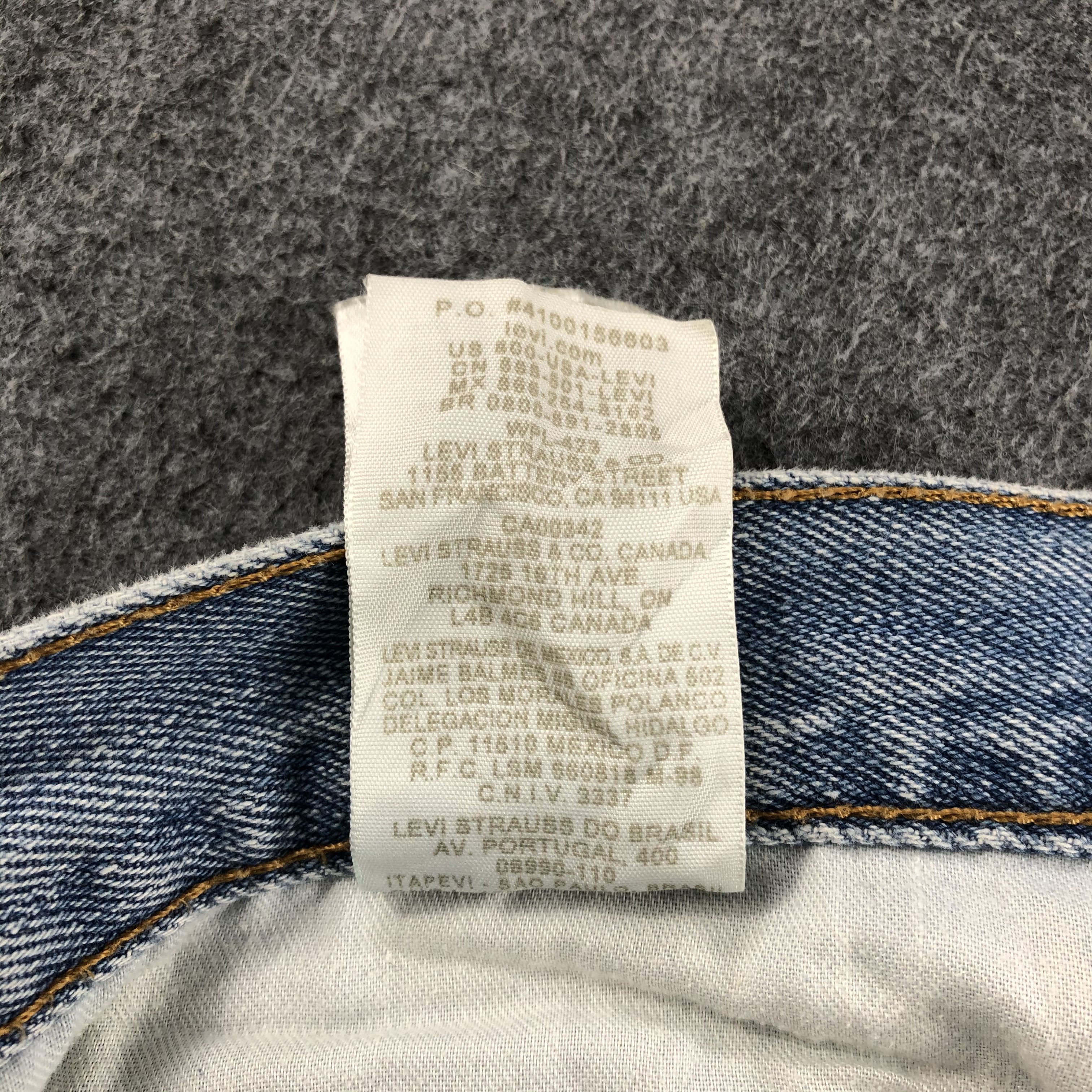 Levi's Vintage Light Wash Levis 550 Jeans-J1707 Size US 37 - 17 Thumbnail