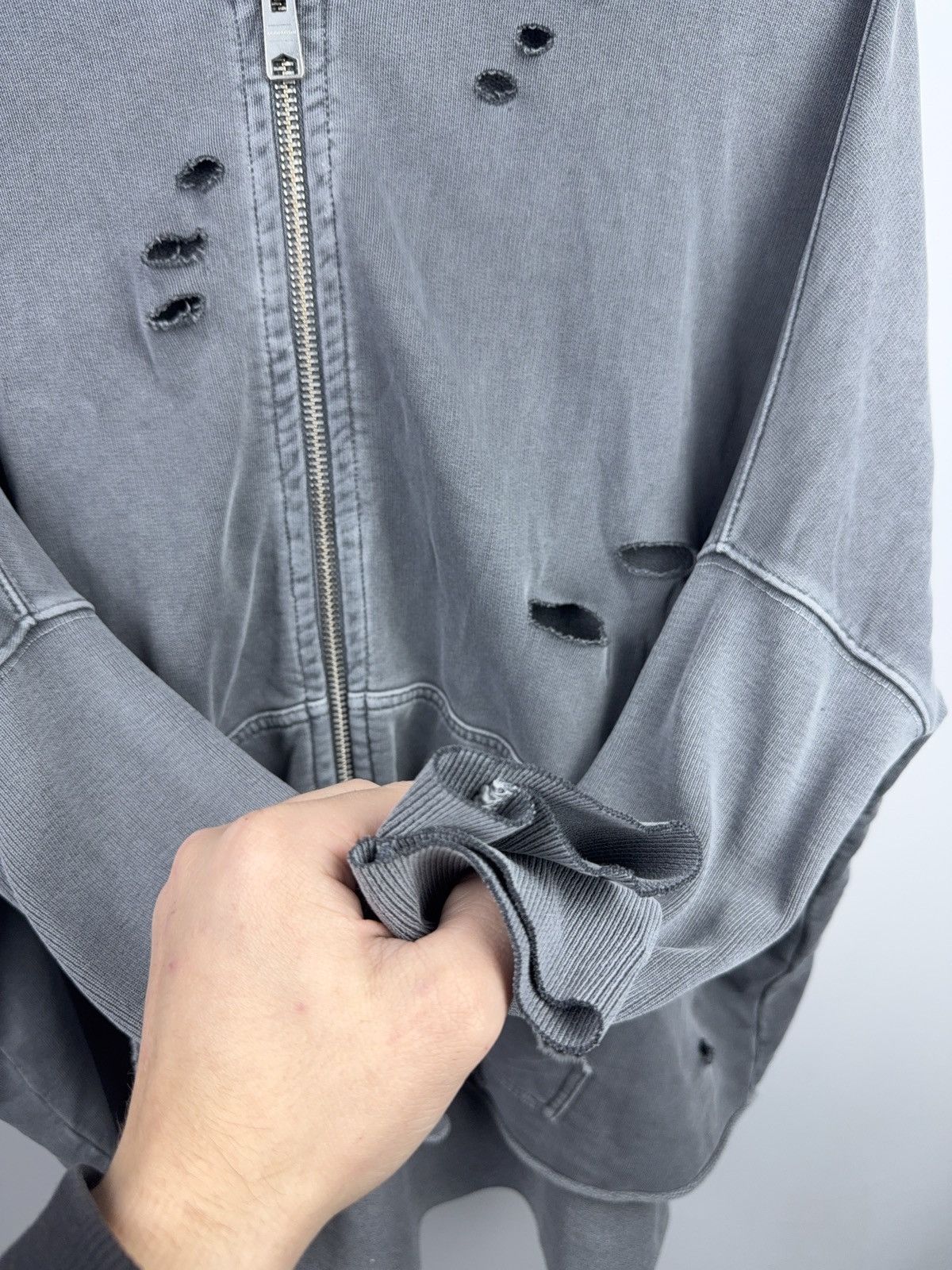 Allsaints 00s AllSaints Distressed Oversized Zip Hoodie Washed Grey Size S / US 4 / IT 40 - 8 Thumbnail