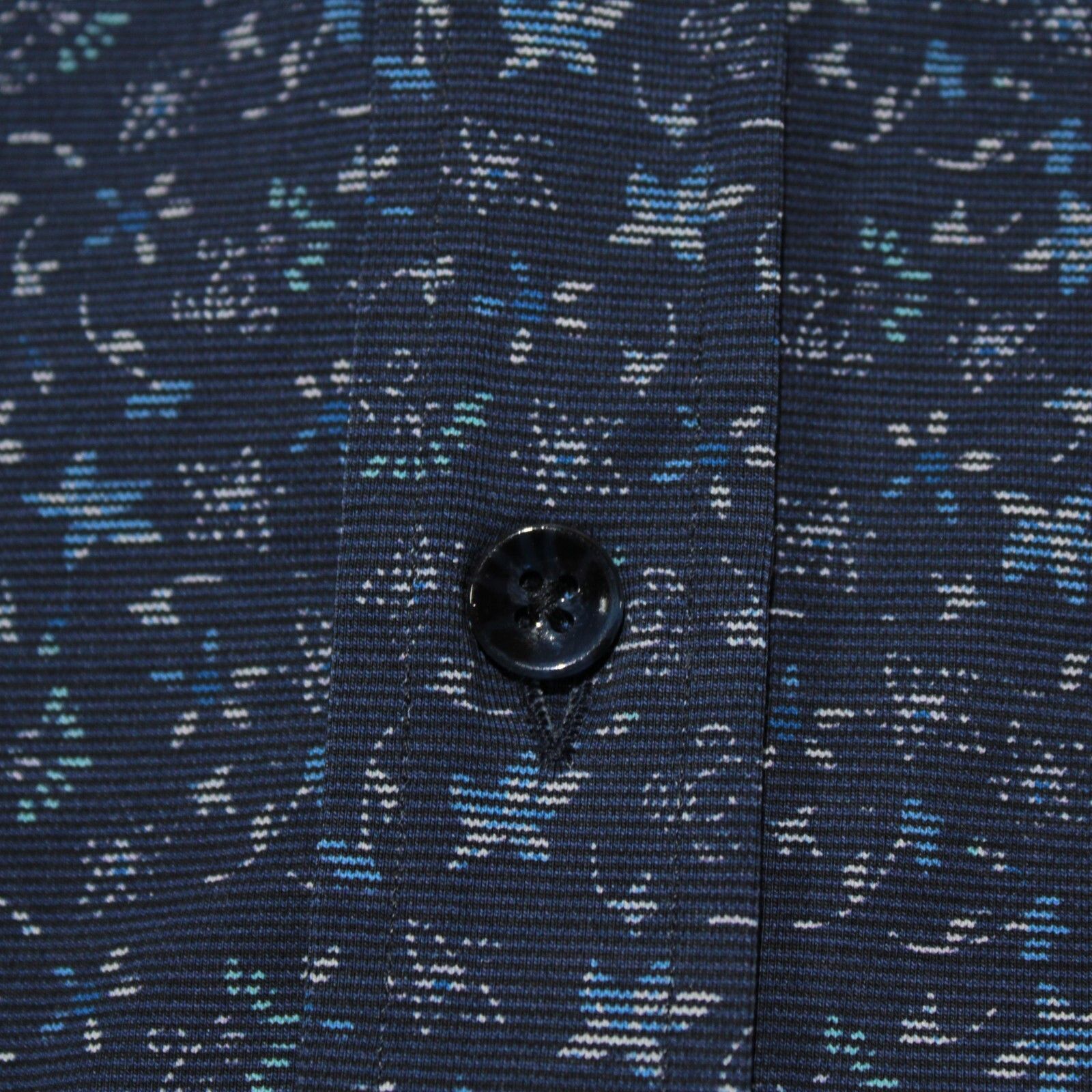 Robert Graham Robert Graham New with tags Shirt Size L US In Blue Size US L / EU 52-54 / 3 - 2 Thumbnail