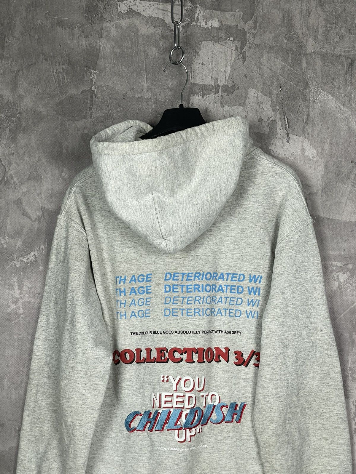Japanese Brand × Vintage VINTAGE CHILDISH HOODIE BAGGY FIT THEME PARK SKATEGANG Size US S / EU 44-46 / 1 - 3 Thumbnail