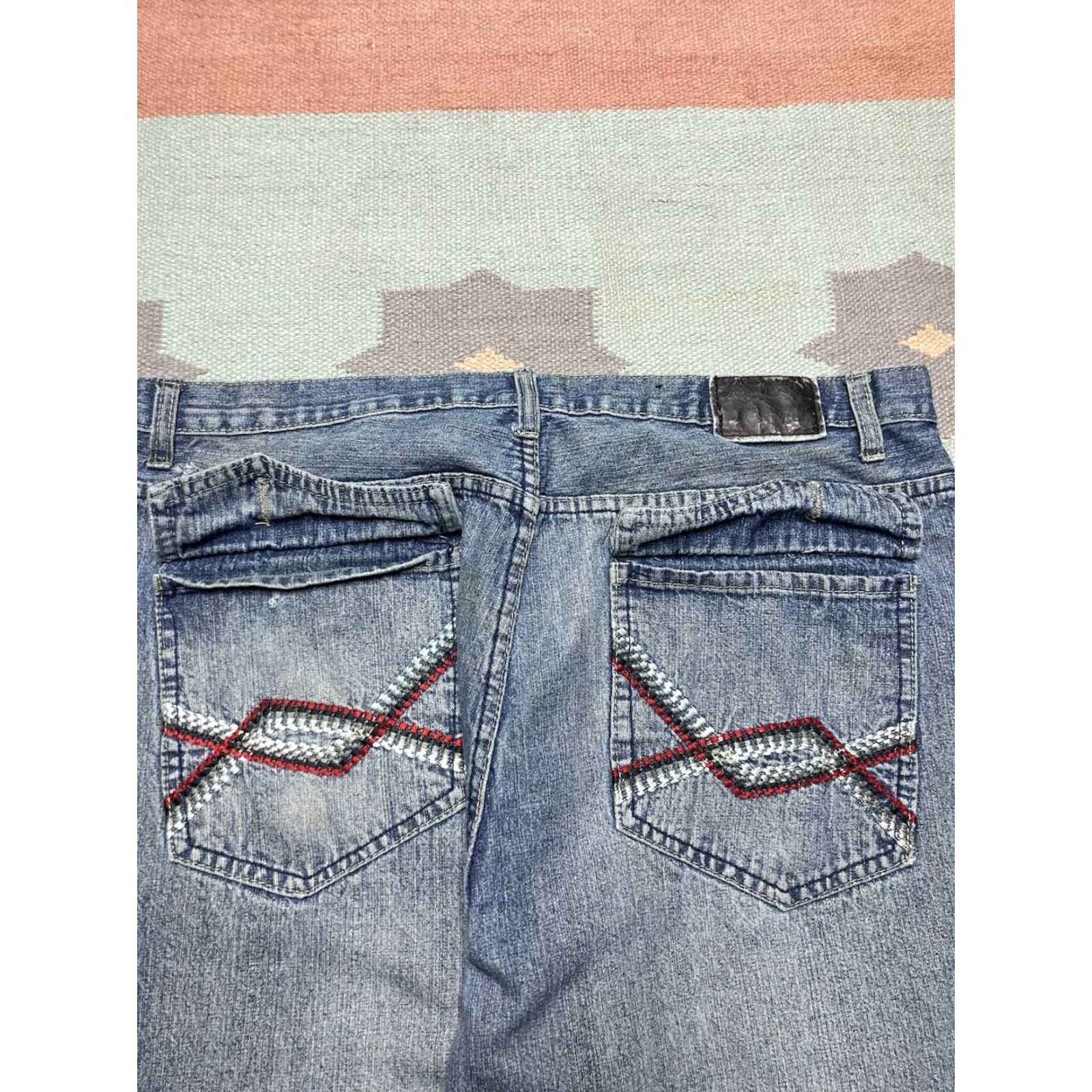 Vintage VINTAGE Jeans Men 40x34 Blue Wide-Leg Embroidered Hip Hop Baggy Y2K Distressed 40x34 Jeans Size US 40 / EU 56 - 4 Thumbnail