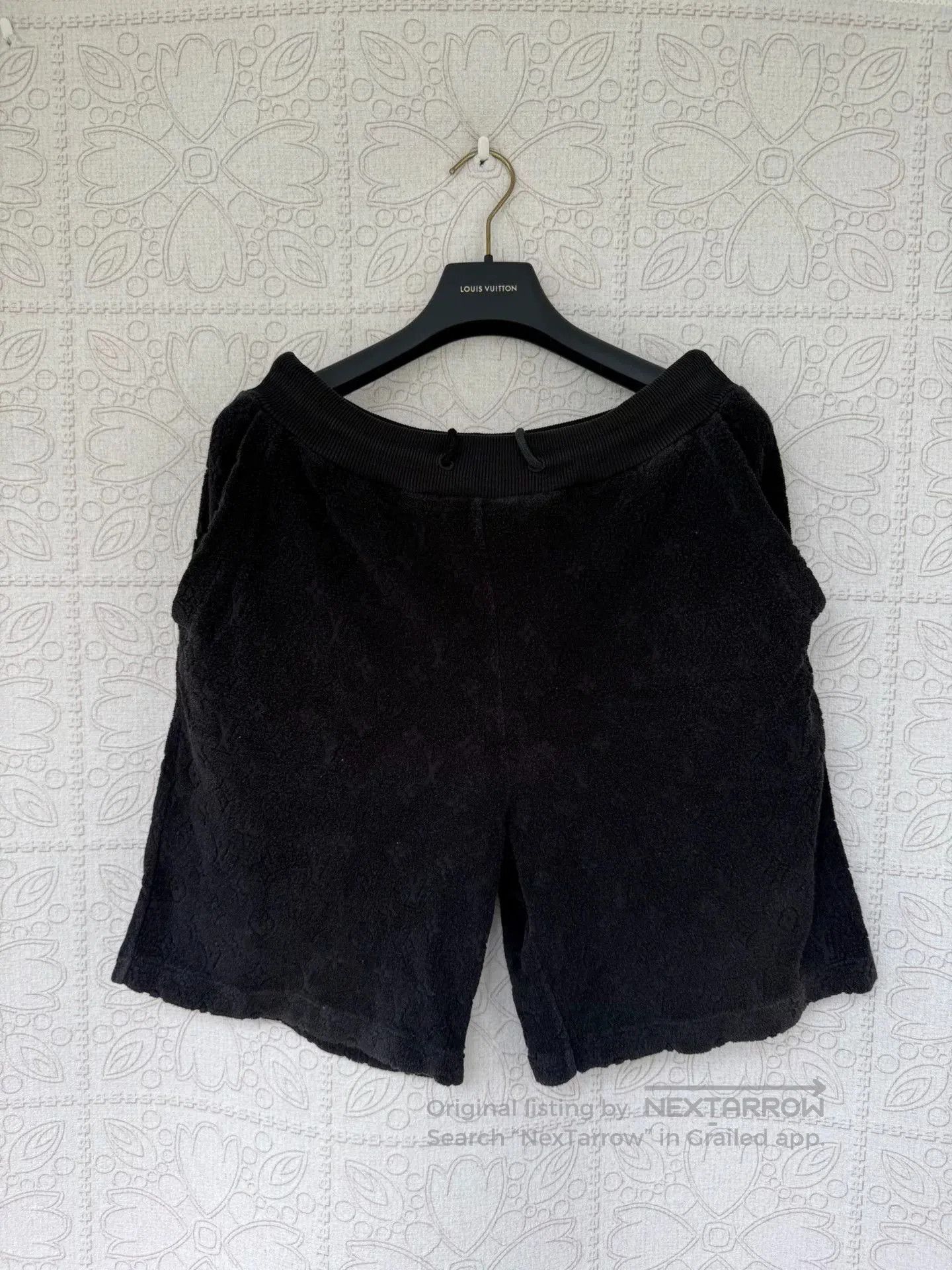 Louis Vuitton louis vuitton black monogram shorts size s. Size 24" / US 00 / IT 34 - 1 Thumbnail