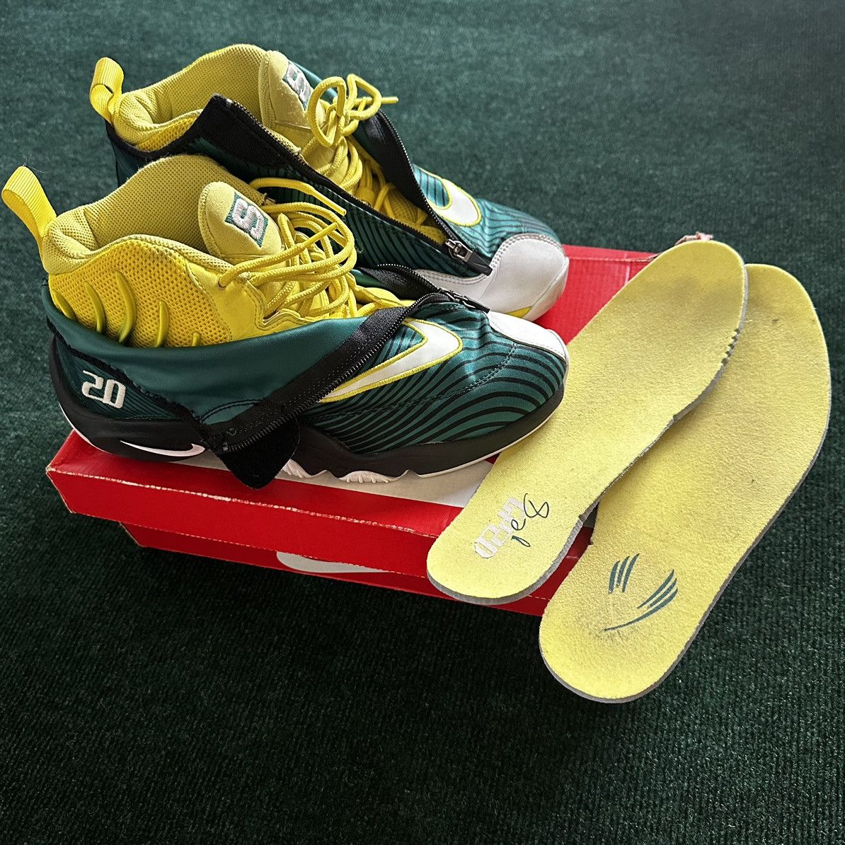 Nike Streetwear Vintage Nike Air Zoom Flight 98 x Sole Collector Sonic Wave Grailed