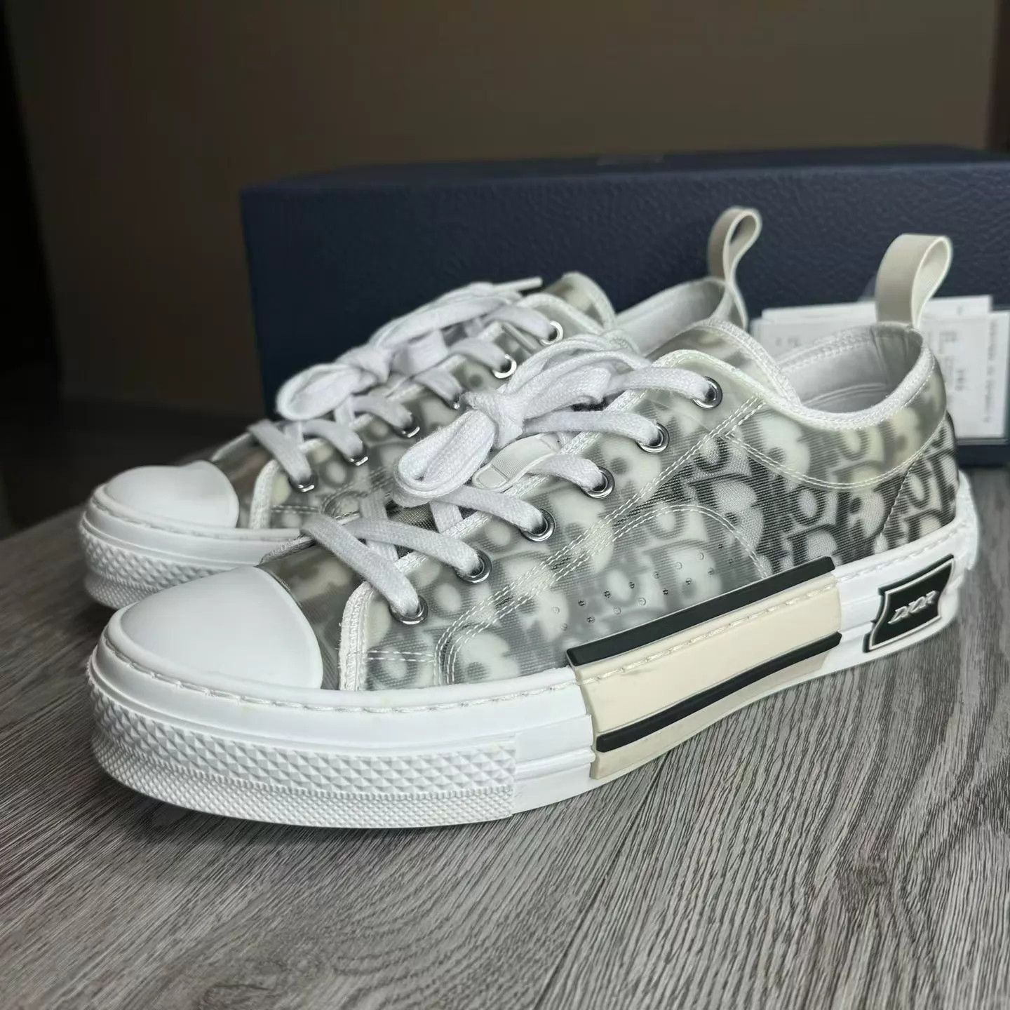 Dior DIOR B23 All Over Print Low 40 9.99 New Worn Once Size US 7 / EU 40 - 1 Thumbnail