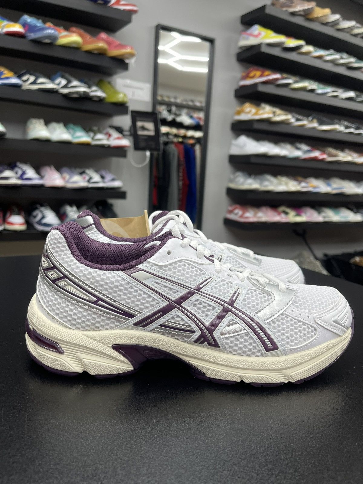 Asics Size 5.5/7w - Asics Gel-1130 White Deep Plum Size US 5.5 / EU 38 - 3 Thumbnail