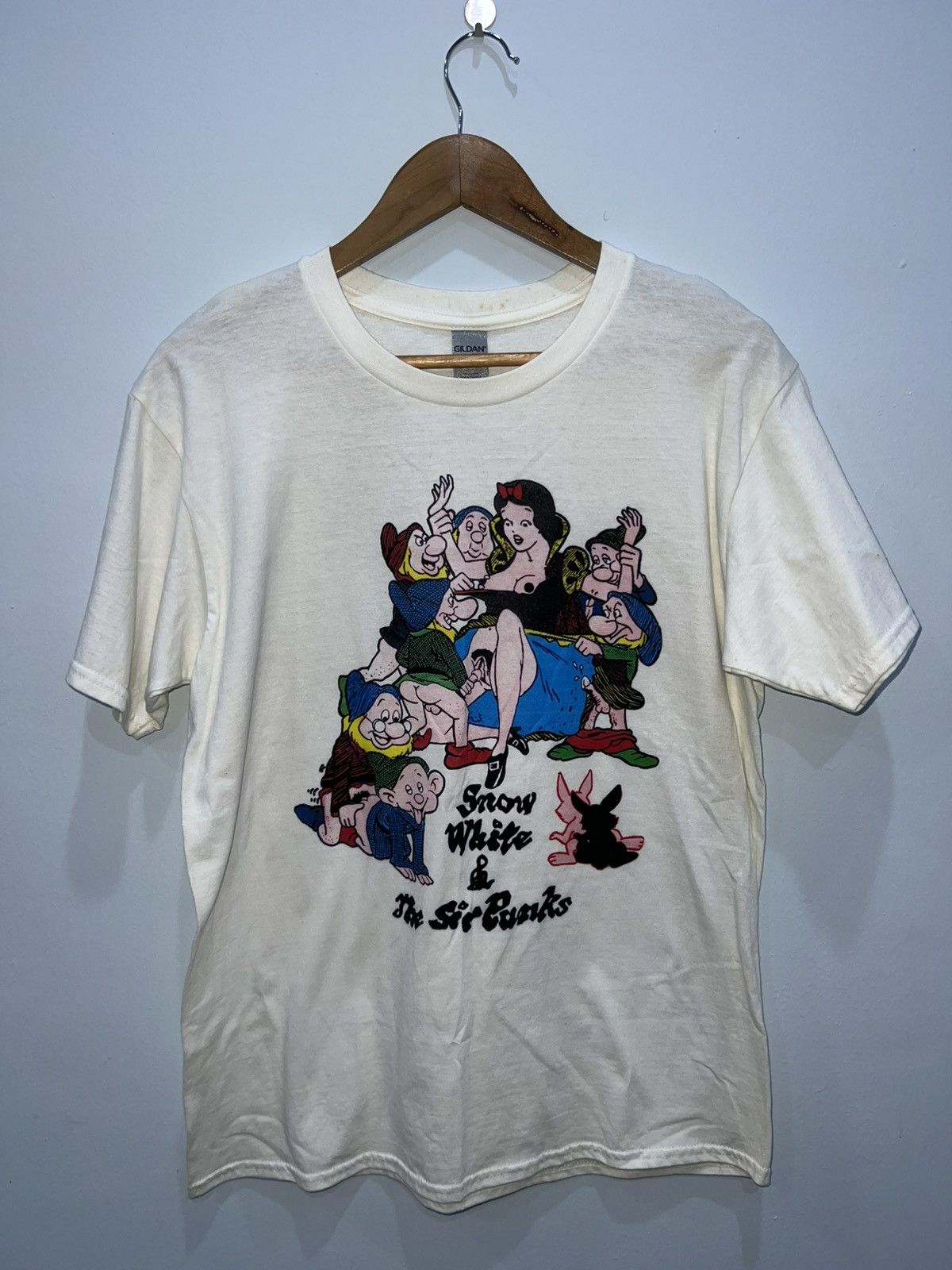 Gildan Retro Punk Parody Art Snow Seditionaries T-Shirt Size US M / EU 48-50 / 2 - 1 Thumbnail