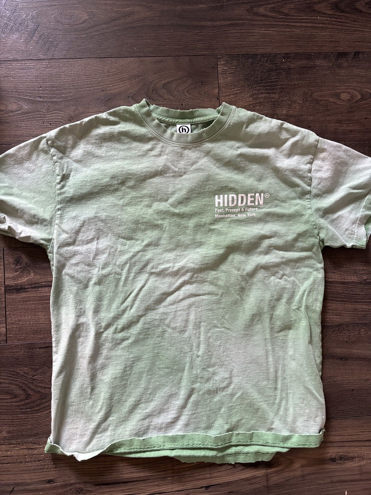 HIDDEN Ｔシャツ Hidden Asic | Grailed