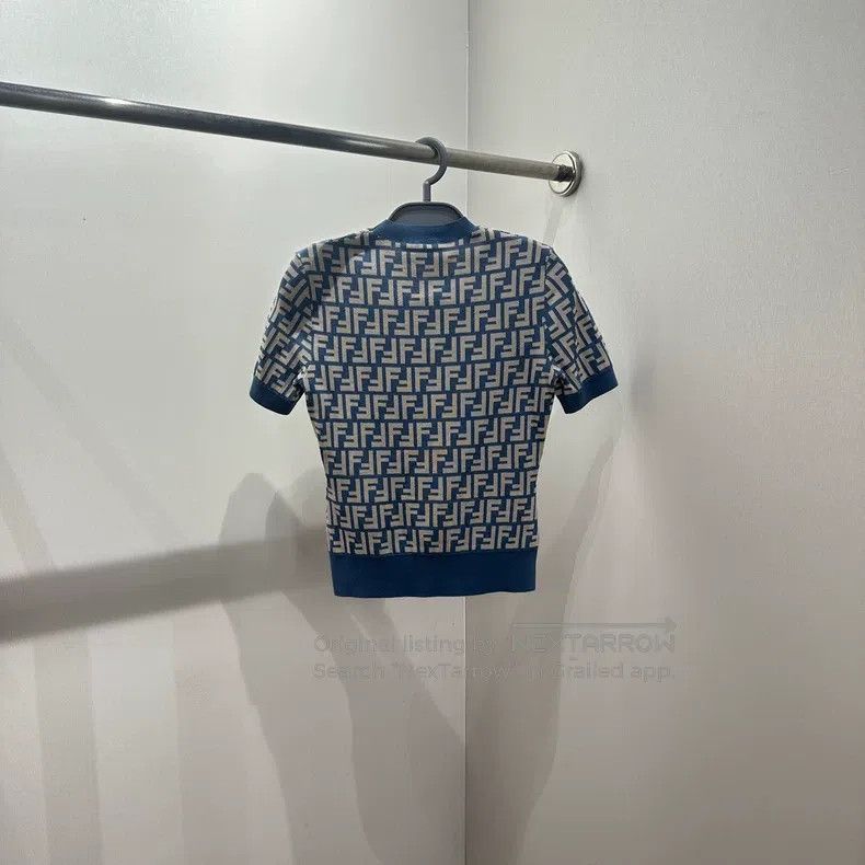Fendi Fendi Monogram Short Sleeve Top Size XXS / US 00 / IT 34 - 2 Thumbnail