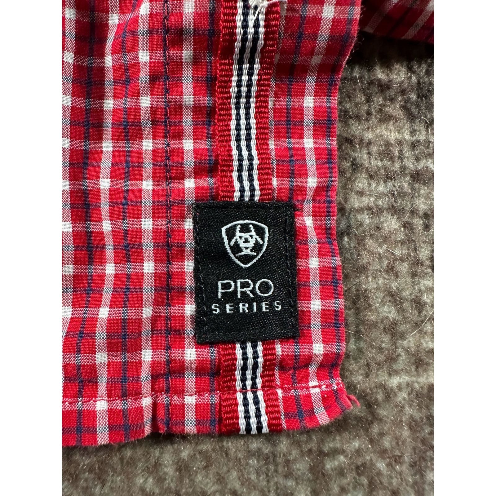 Ariat Ariat Red Black White Pro Series Button Down Shirt Sm Rodeo Size US S / EU 44-46 / 1 - 6 Thumbnail