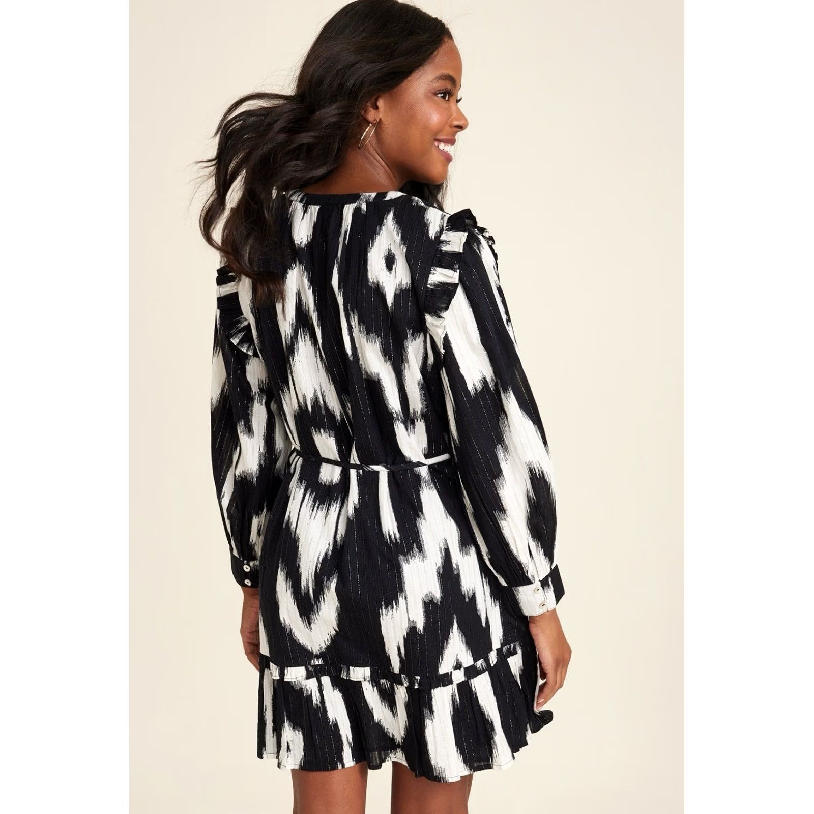 Vintage Maurices Women Skater Dress XL Black/White Abstract Print Ruffle Trim Tie-Waist Mini Dress Size XL / US 12-14 / IT 48-50 - 2 Thumbnail