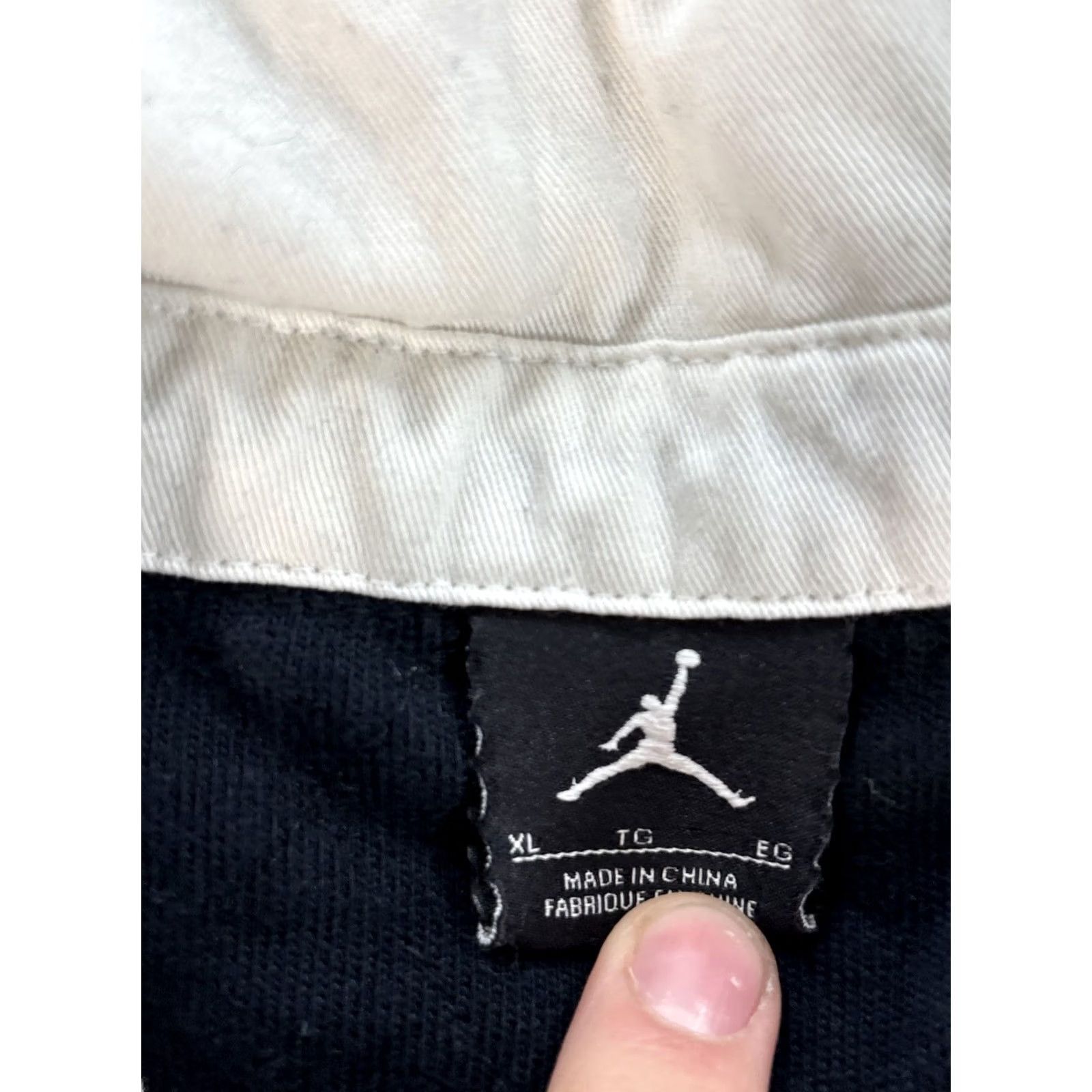 Jordan Brand VINTAGE Nike Air Jordan Rugby Shirt Long Sleeve Striped Polo XL Black Men Size US XL / EU 56 / 4 - 4 Thumbnail