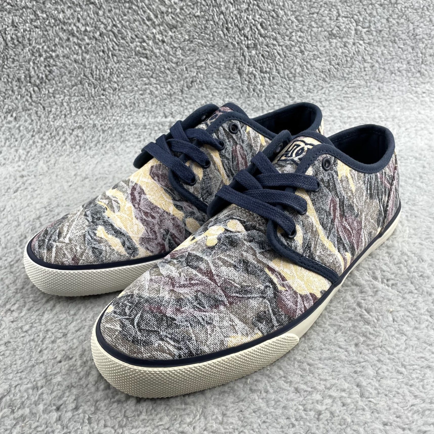 Vintage DC Shoes DC Studio TX Sneakers Men 10 Camo Canvas Skater Travel Surfer Streetwear Outdoor Shoes Men 10 Camo Canvas Skater Travel Surfer Str Size US 10 / EU 43 - 4 Thumbnail