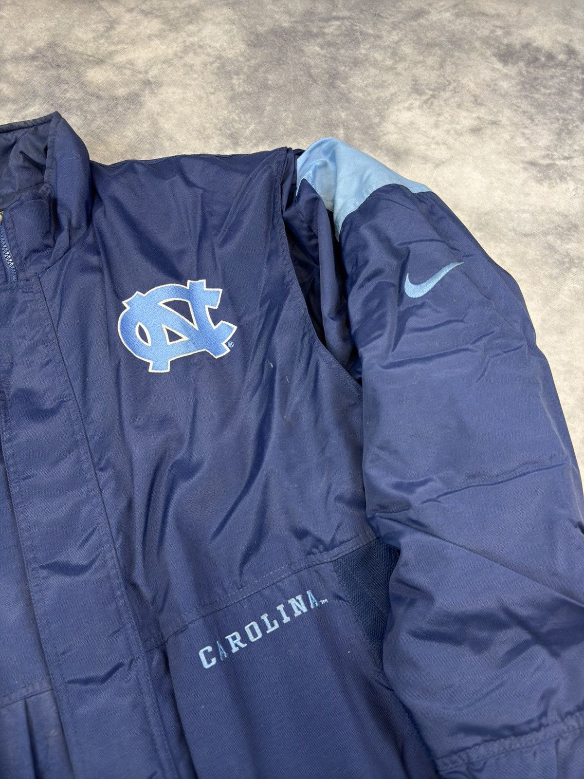 Nike × Vintage Vintage 90s Nike University of North Carolina UNC Jacket Size US XXL / EU 58 / 5 - 2 Thumbnail