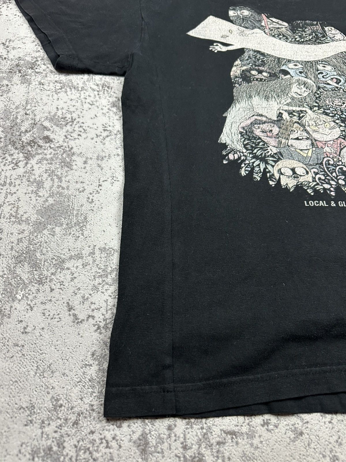 Japanese Brand Y2K Tee Crazy T-shirt Size US L / EU 52-54 / 3 - 3 Thumbnail