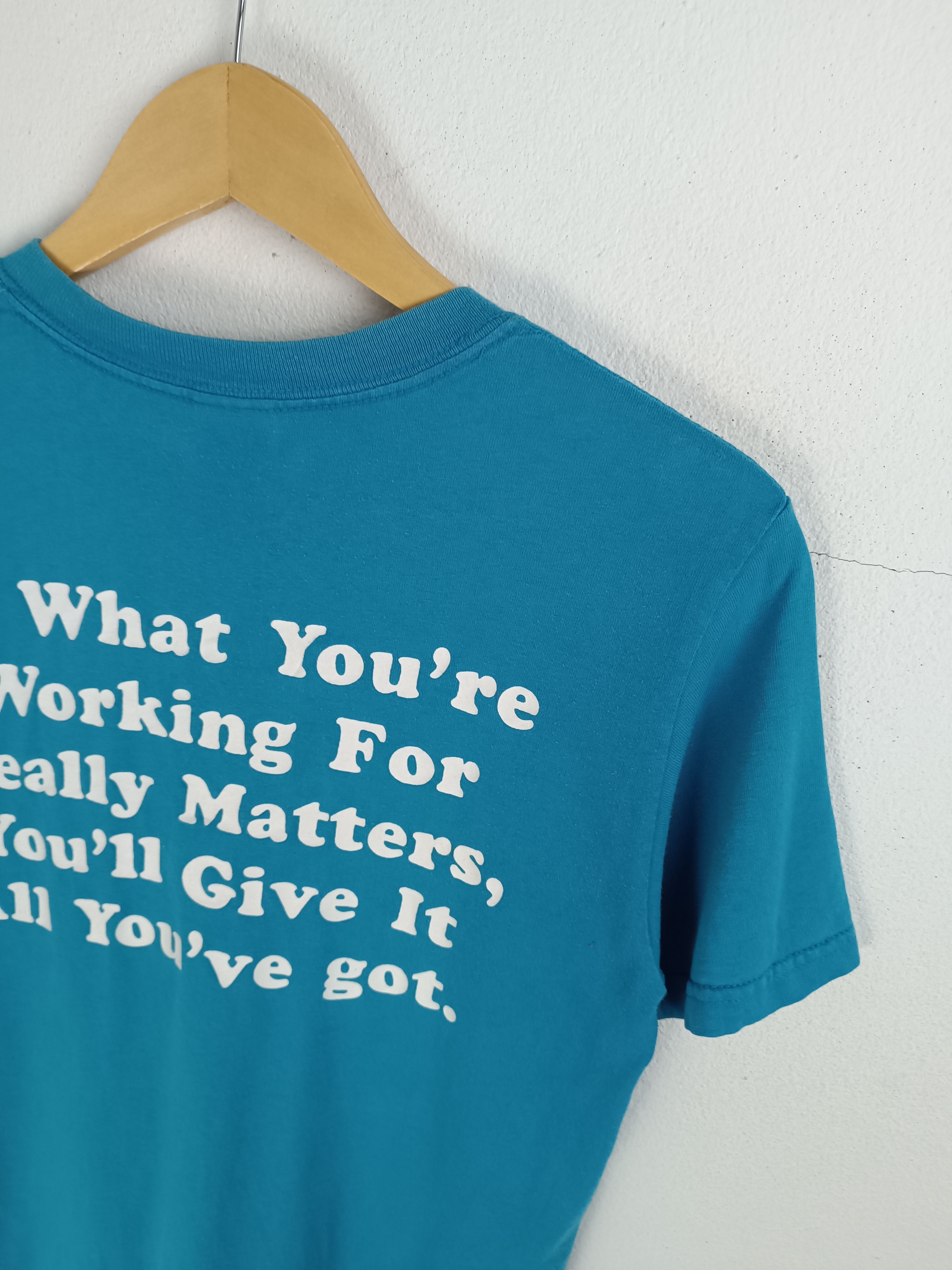 Vintage VINTAGE 2000s EASTSIDE FOOTBALL SOCCER TEE WISDOM POEM QUOTE Size US S / EU 44-46 / 1 - 13 Thumbnail