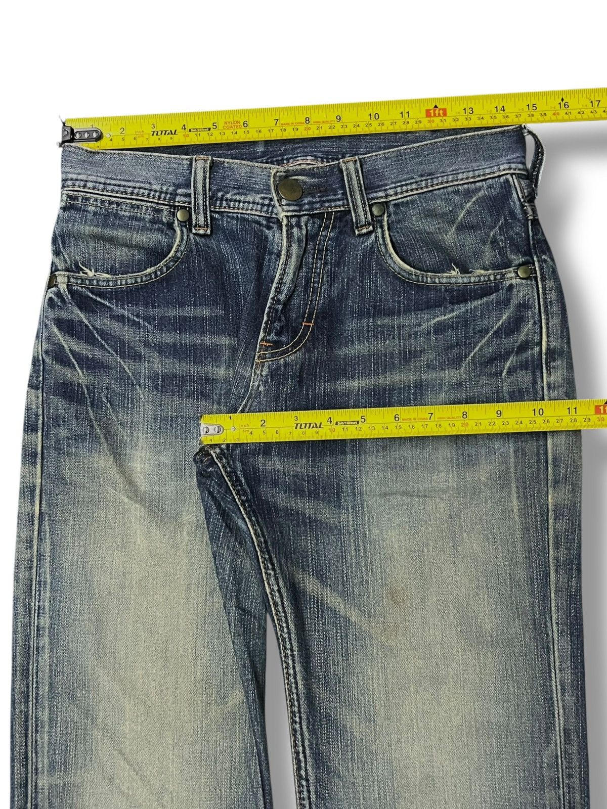 Wrangler Vintage Y2K Wrangler - Faded Mud Wash, Distressed Denim Size US 29 - 16 Thumbnail
