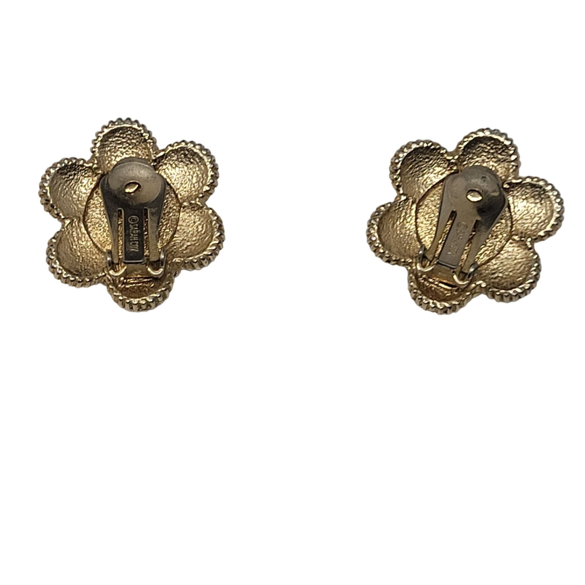 Vintage Vtg Clip-On Earrings Gold-Tone Flower Faux Pearl Size ONE SIZE - 6 Thumbnail