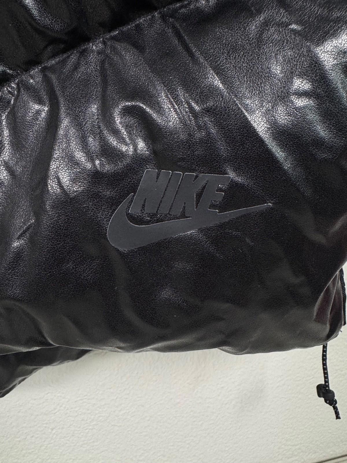 Nike NIKE Cascade Insulated Down Feather Puffer Poncho Cape Size US L / EU 52-54 / 3 - 7 Thumbnail