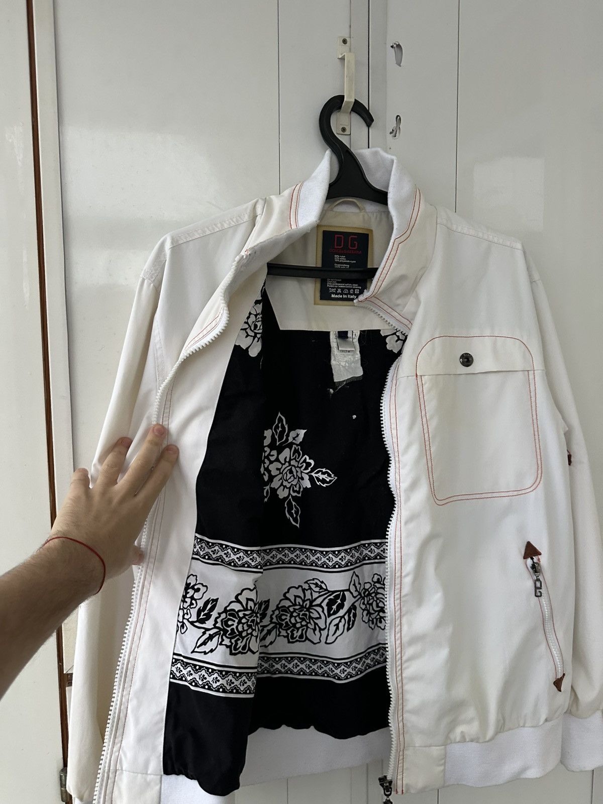 Dolce & Gabbana × Vintage Vintage Dolce Gabbana Nylon White Jacket Y2K Fit Size US L / EU 52-54 / 3 - 14 Thumbnail
