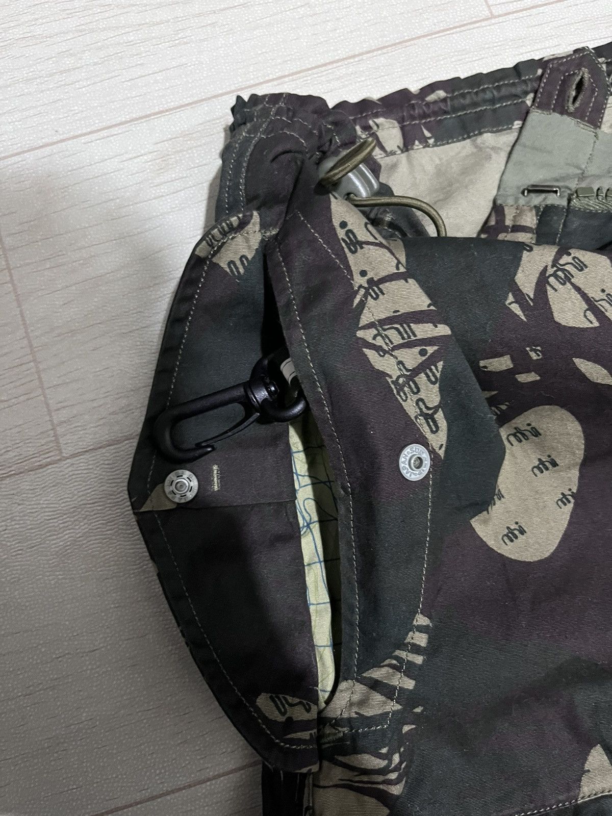 Futura × Maharishi 2002 Maharishi futura m65 type Size US 32 / EU 48 - 10 Thumbnail