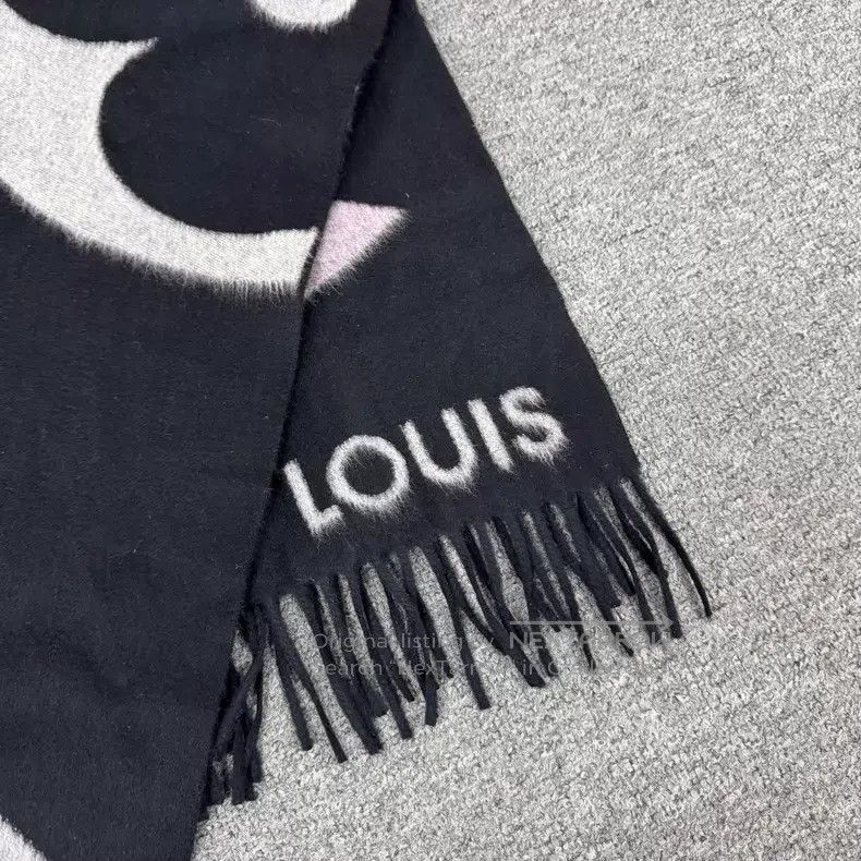 Louis Vuitton Louis Vuitton Black-base gradient presbyopic cashmere scar Size ONE SIZE - 4 Thumbnail