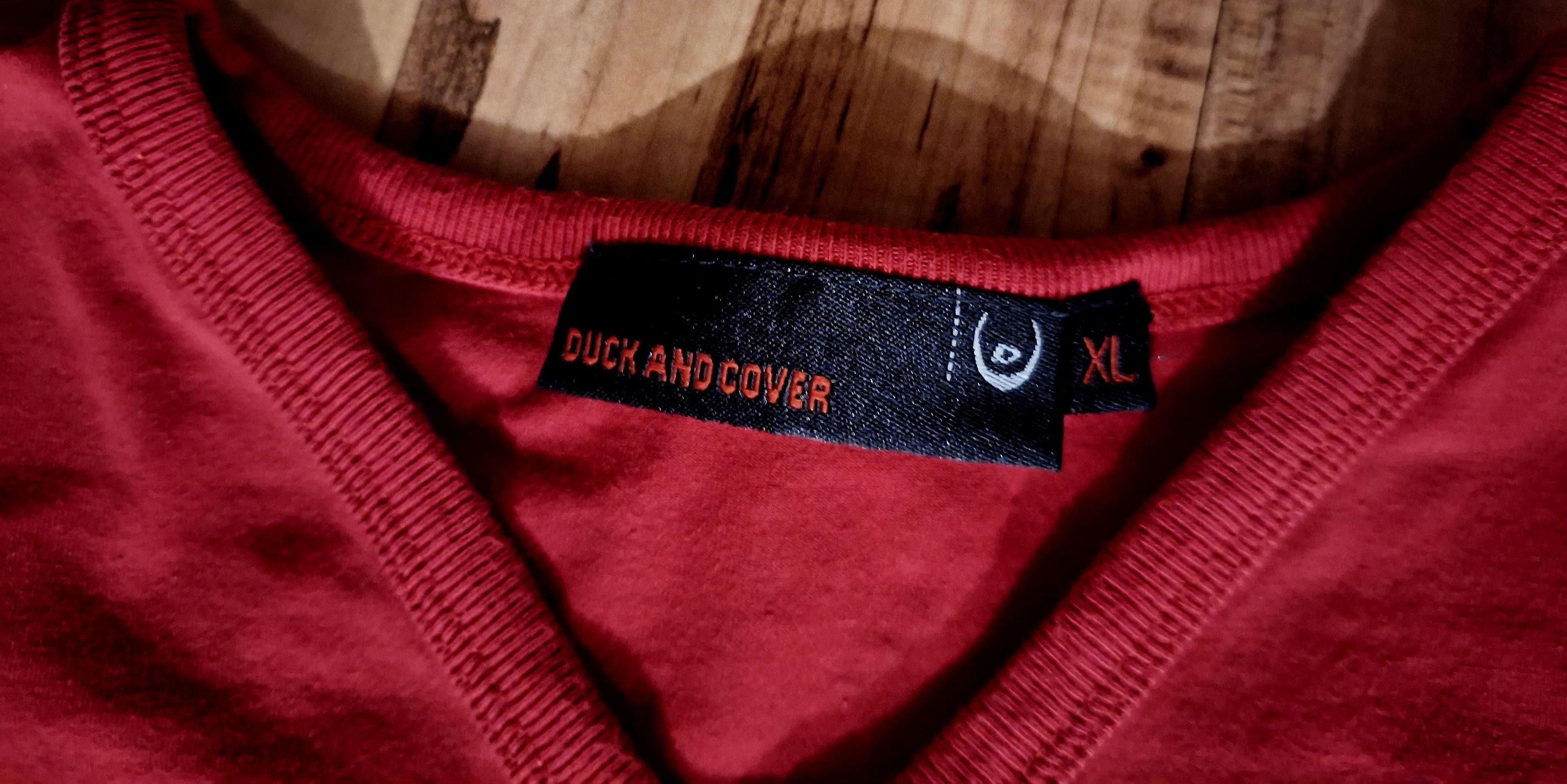 The Unbranded Brand Duck and Cover S/S 2000 Tribal Cyber Vintage T-Shirt Y2K Size US XL / EU 56 / 4 - 2 Thumbnail
