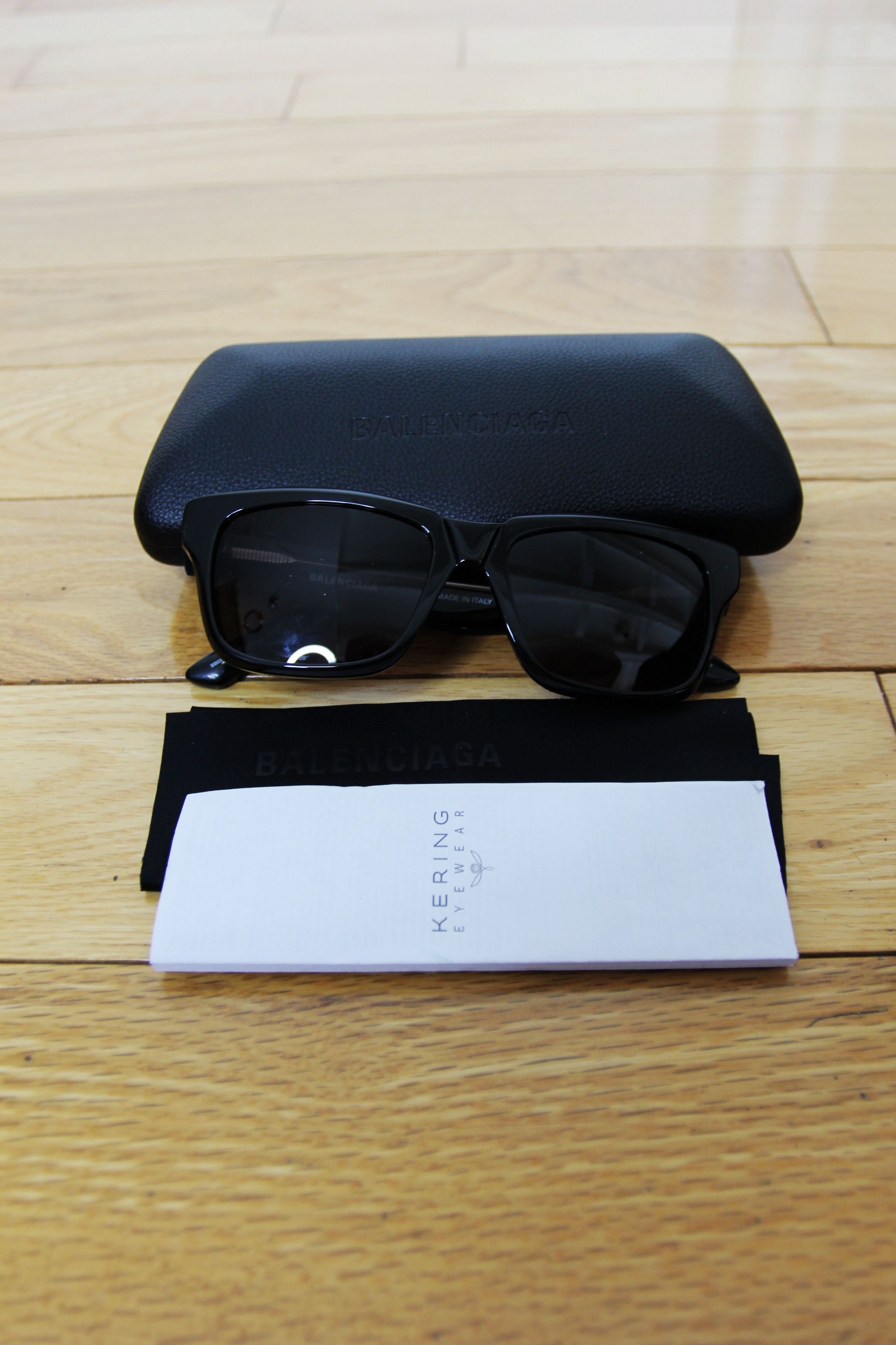 Balenciaga BNWT AW24 BALENCIAGA SIGNATURE BRIDGE SQUARE SUNGLASSES Size ONE SIZE - 5 Thumbnail
