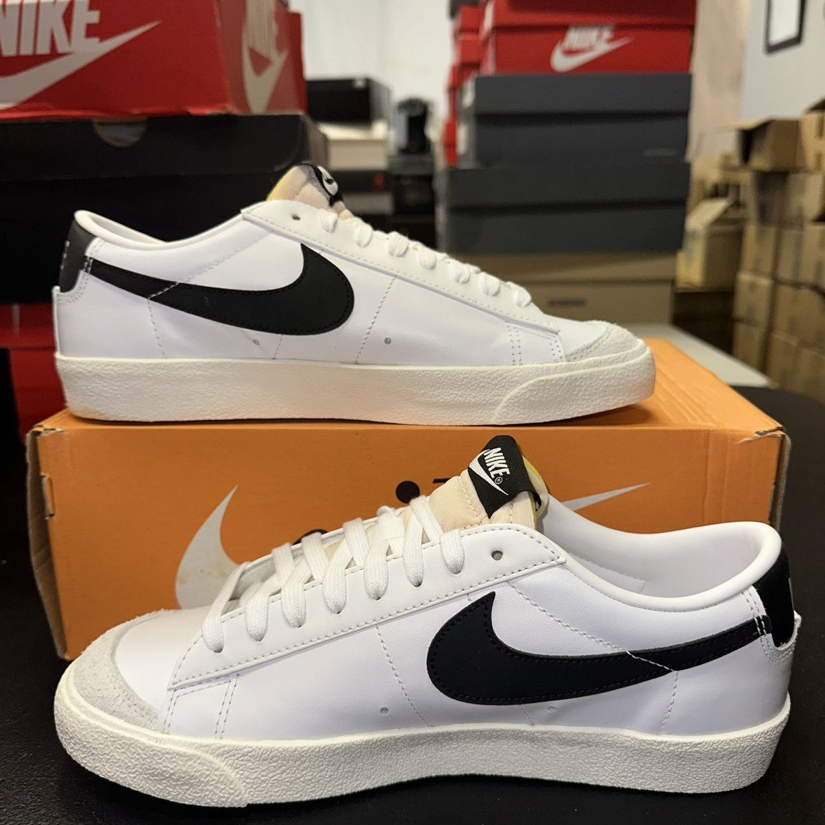 Nike Size 9.5W - Nike Blazer Low 77 White Black DC4769-102 Size US 9.5 / IT 39.5 - 2 Thumbnail