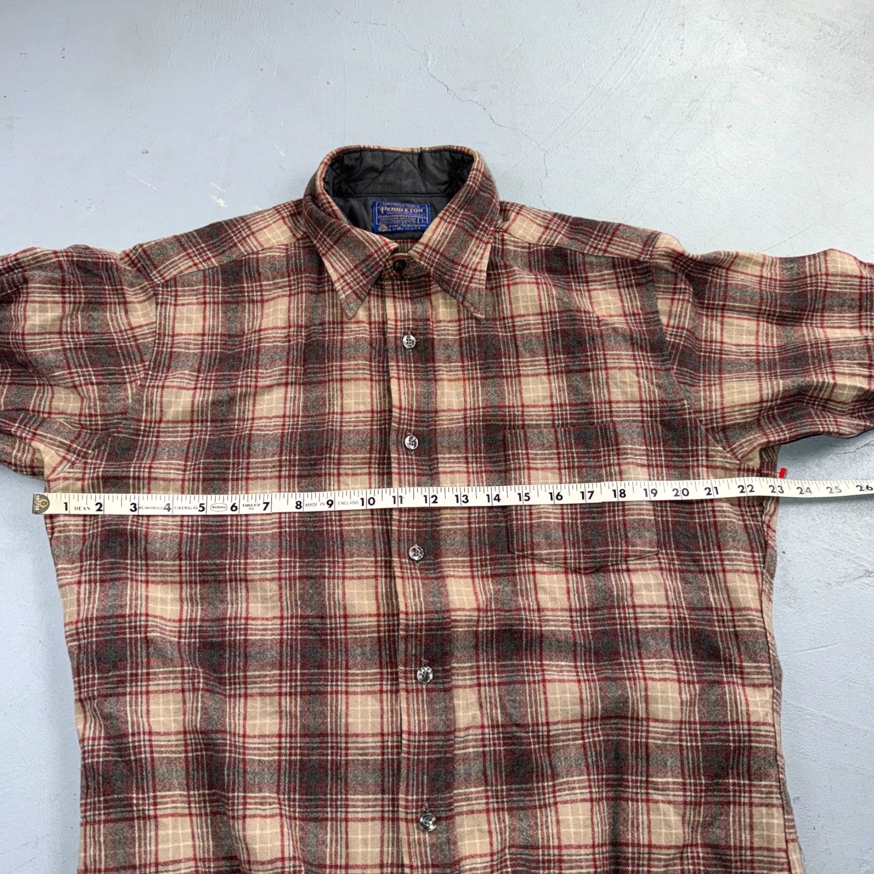 Pendleton VINTAGE Pendleton Shirt Mens L Red Wool Flannel Button-Up Collared 60s 70s Preppy Outdoors Vintage Size US L / EU 52-54 / 3 - 6 Thumbnail