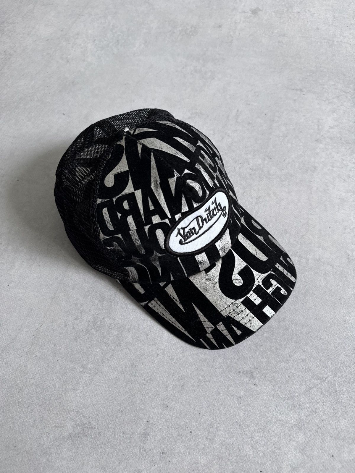 Von Dutch Vintage Von Dutch Unisex Streetwear Y2K Regular Trucker Cap Size ONE SIZE - 1 Thumbnail