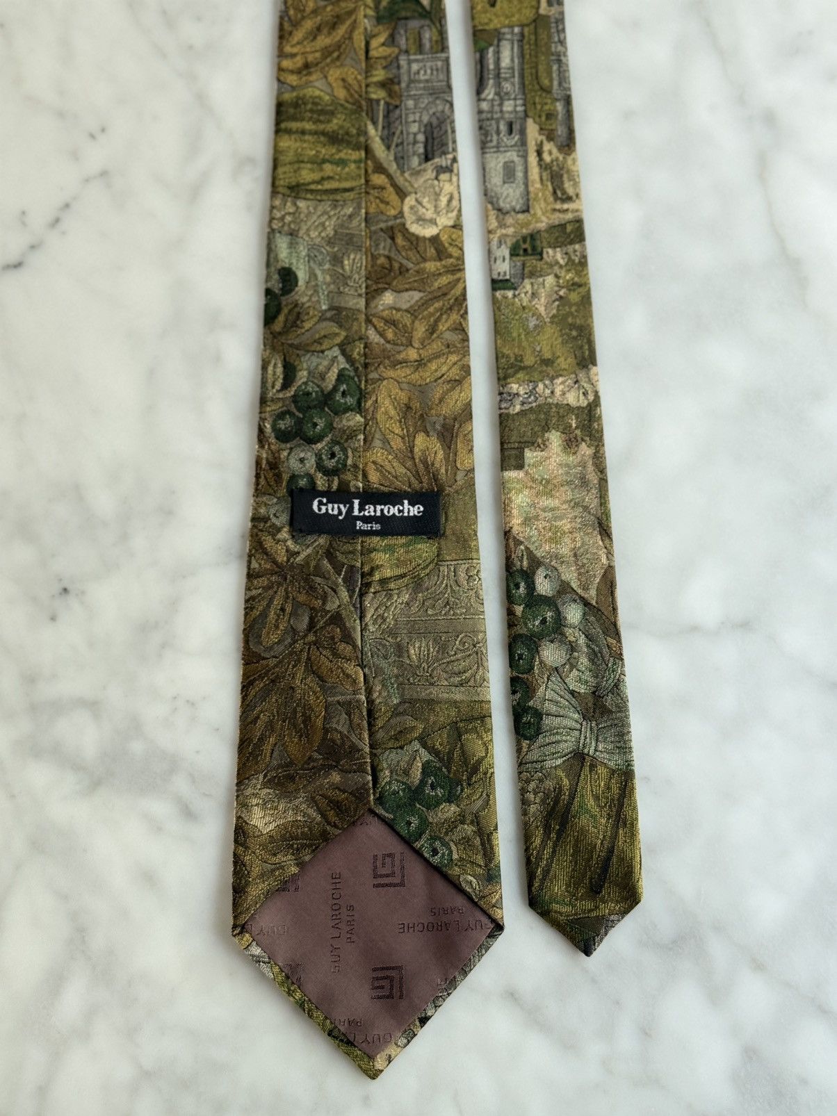 Guy Laroche Guy Laroche Paris Tie Green Gold Neoclassical Ruins 100%Silk Size ONE SIZE - 3 Thumbnail