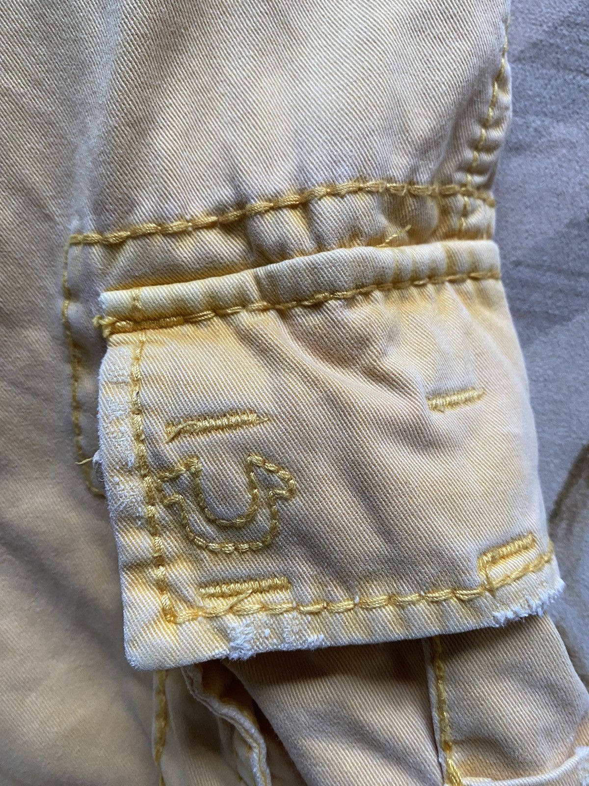 True Religion True Religion Distressed Short Pant Size US 31 - 13 Thumbnail